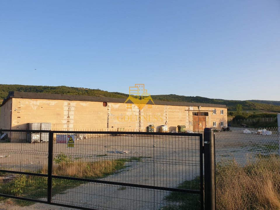 Hala industriala Dej cu platforma betonata curent trifazi — fotografia 4