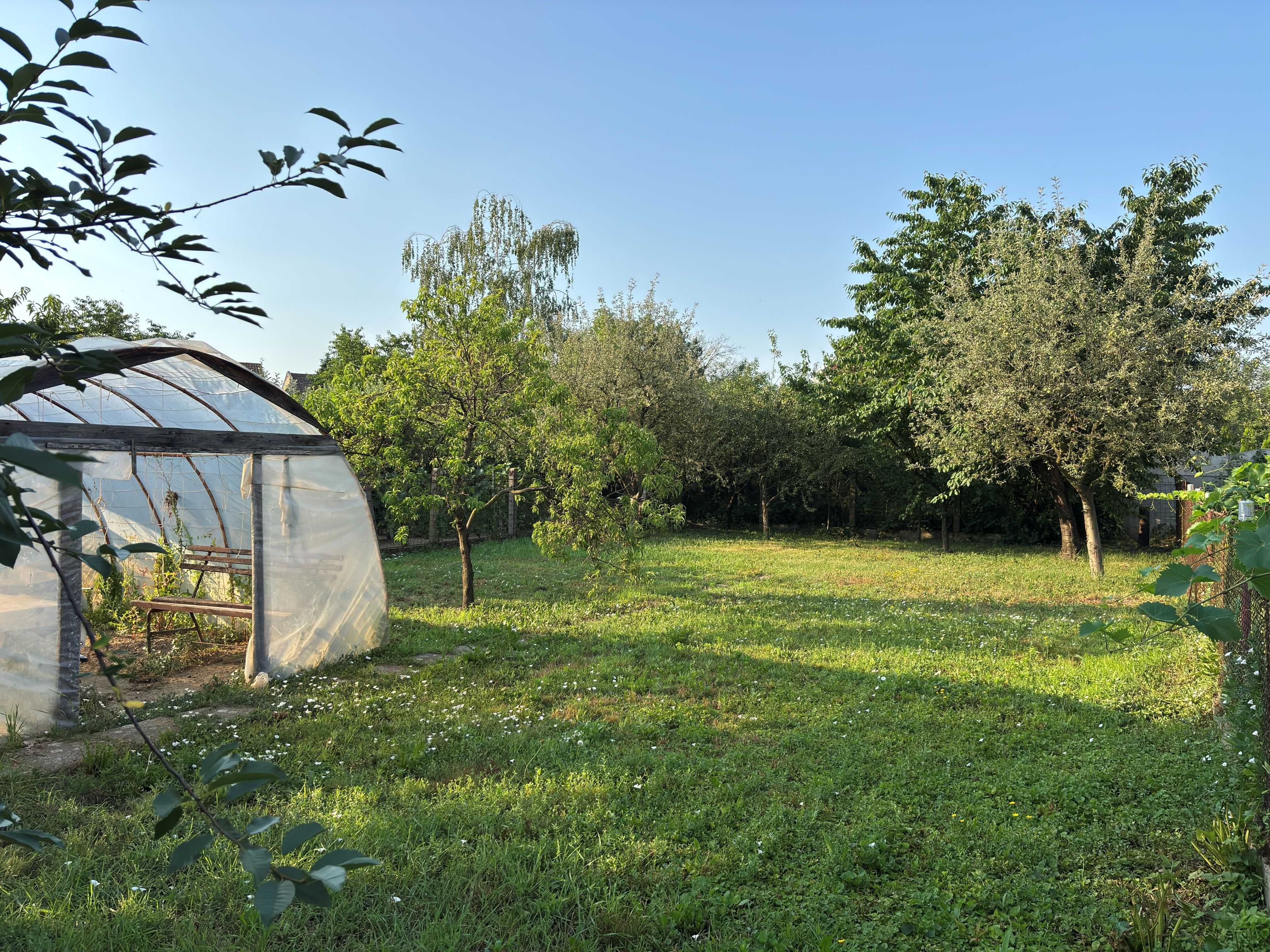 Casă deosebită cu grădină liniștită aproape de centru — fotografia 3