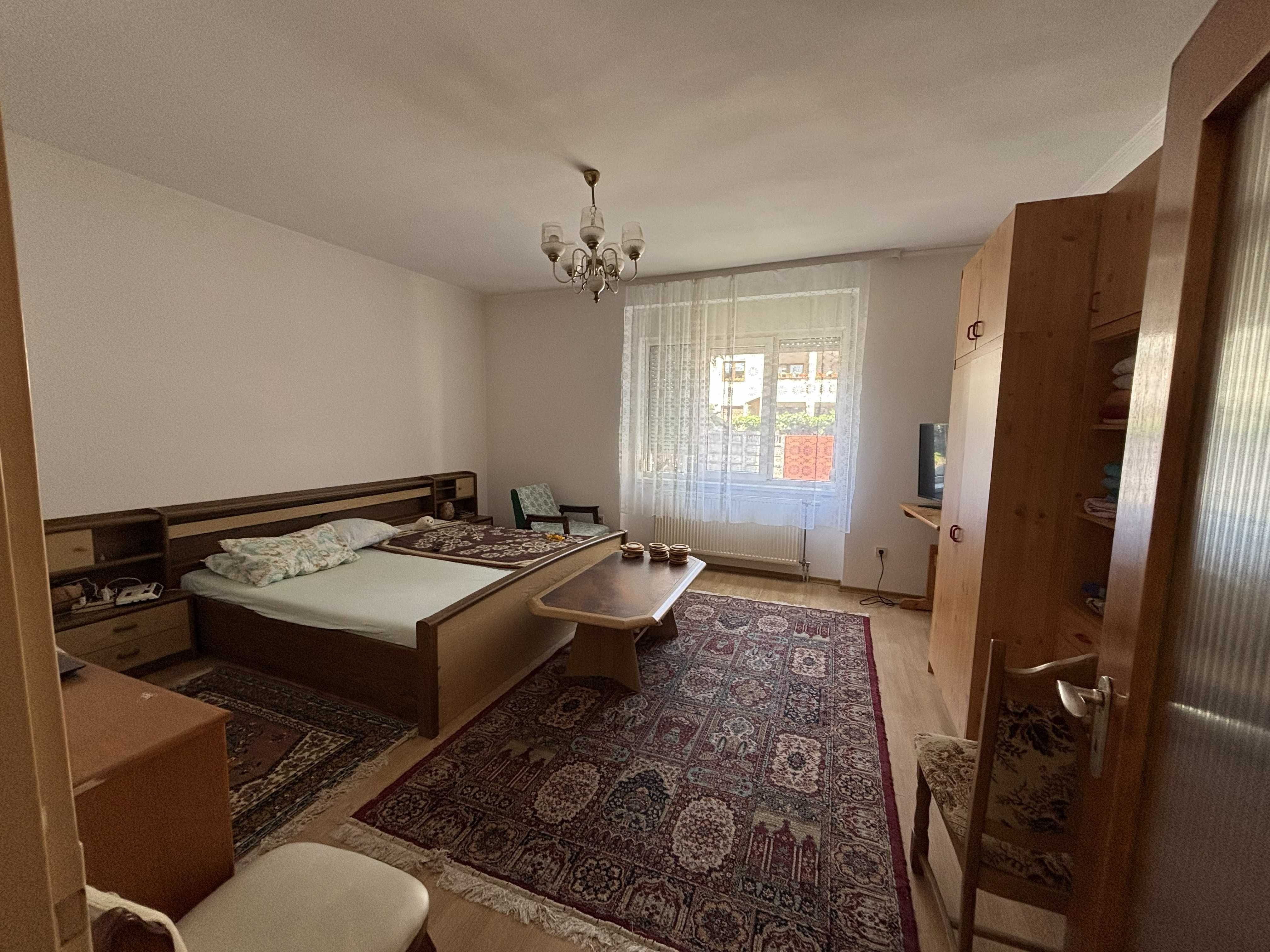 Casă deosebită cu grădină liniștită aproape de centru — fotografia 6
