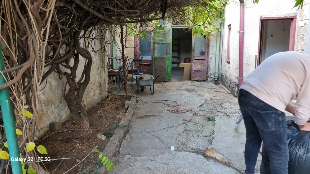 Ag BRASADAS vinde casă cu 2 apart. Calea Călărașilor Coposu. — fotografia 5