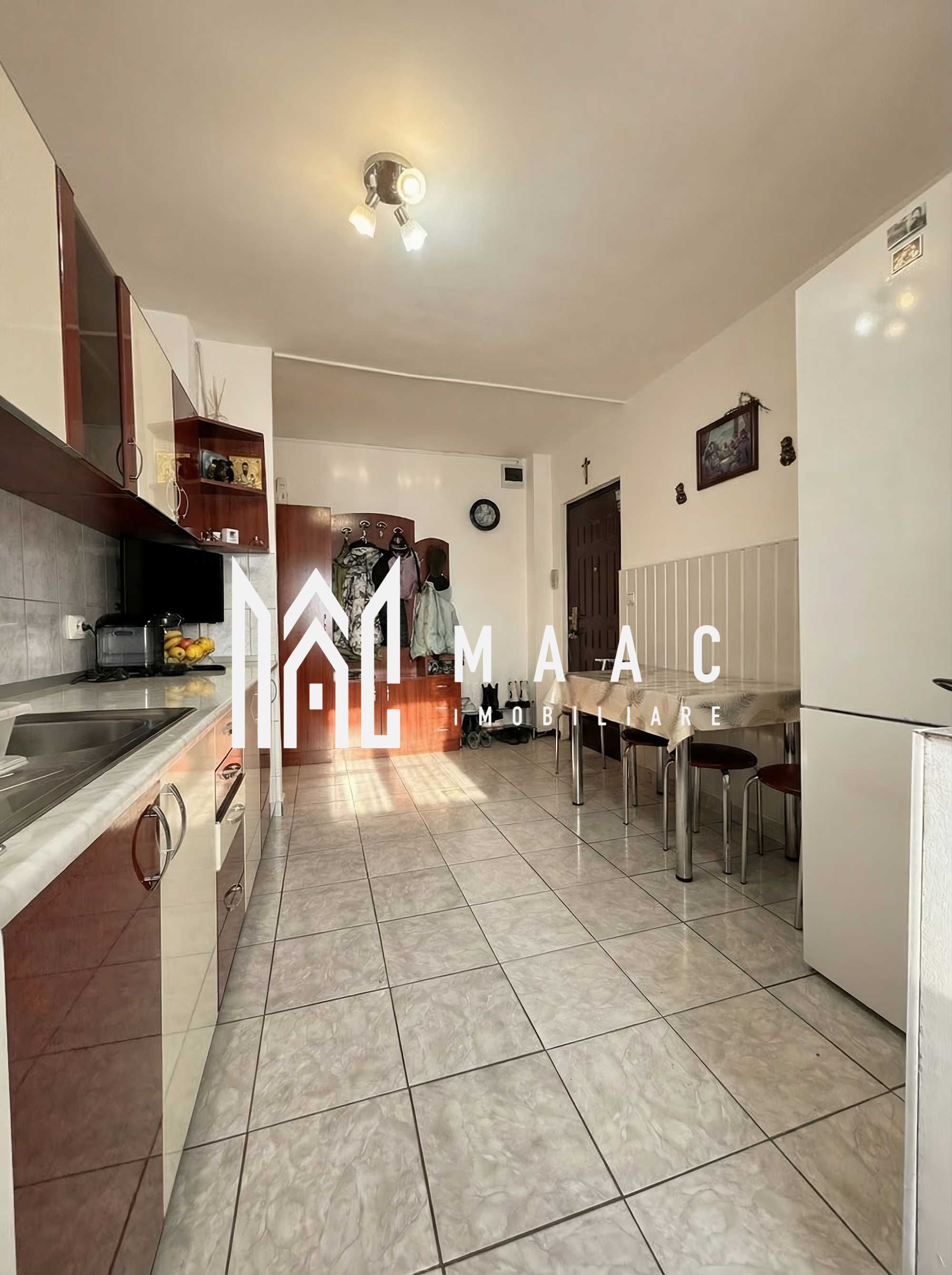 Apartament de vânzare în Sibiu, cu 2 camere decomandate, Terezian — fotografia 6