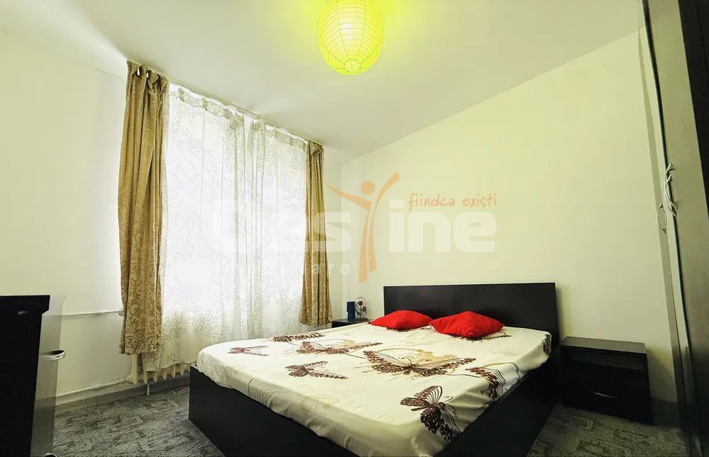 APARTAMENT 2 CAMERE DECOMANDAT RENOVAT SI MOBILAT — fotografia 3