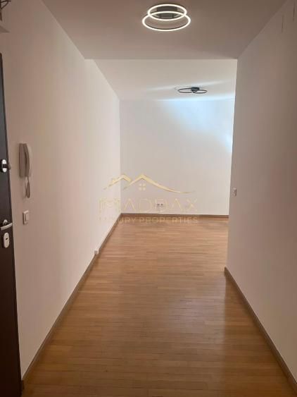 Apartament 2 camere – ideal pentru birou | Parter | Curte proprie | Paza 24/7 — fotografia 3