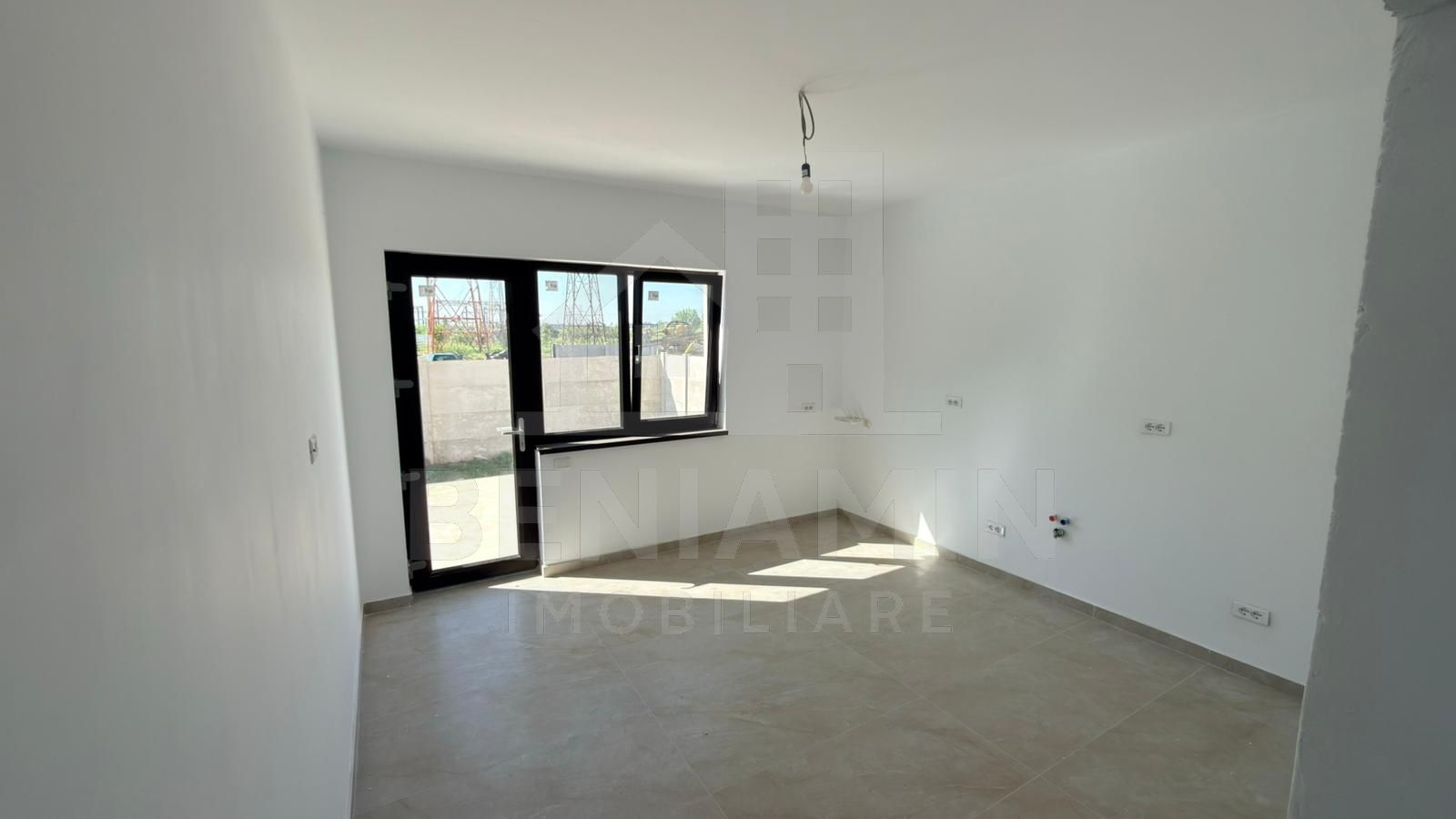 Vila Moderna P+1-Zona Damila-Selgros-4 Dormitoare-Materiale Premium — fotografia 4