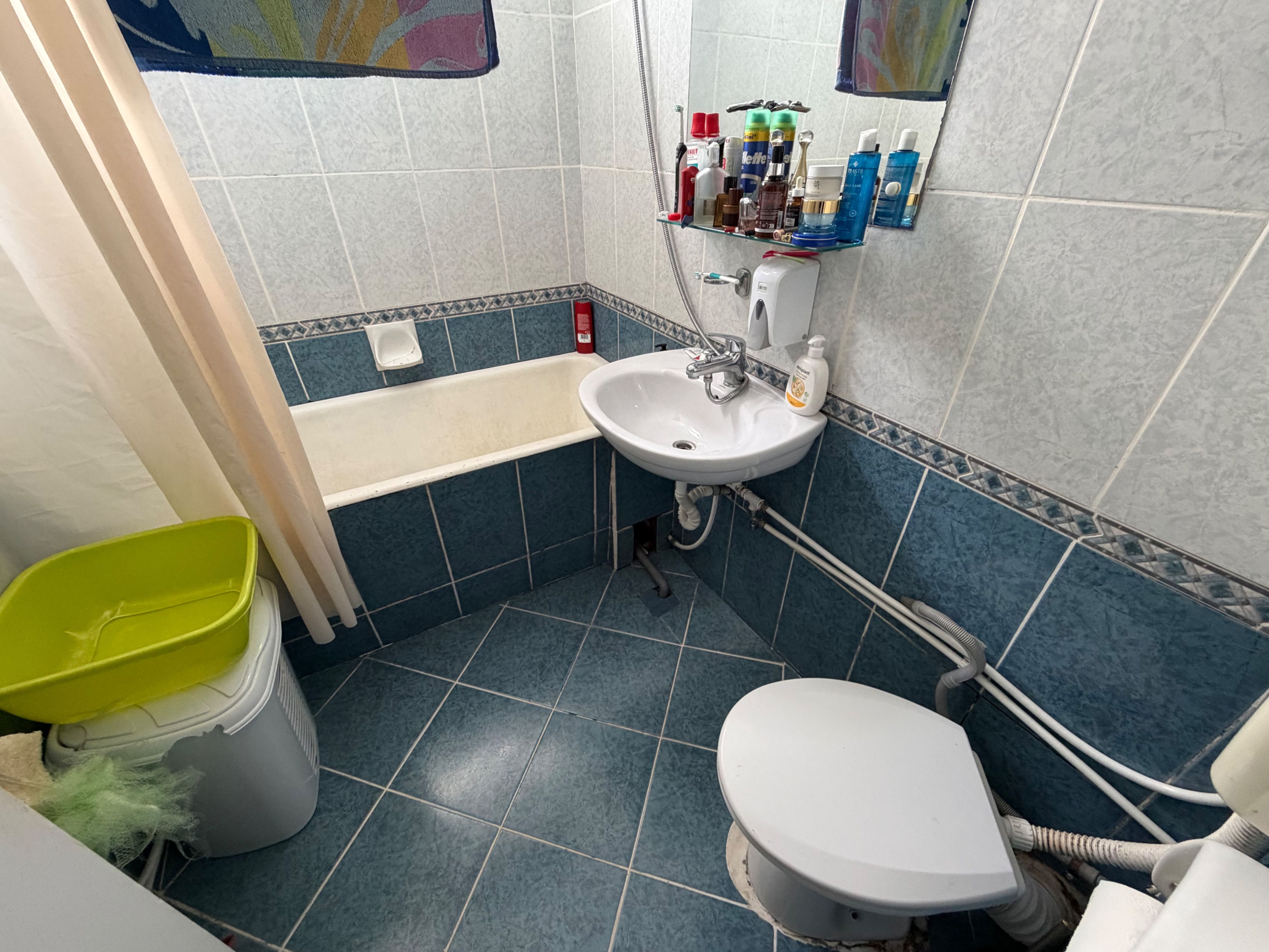 Apartament 2 camere, etaj 2 - Cugir — fotografia 7