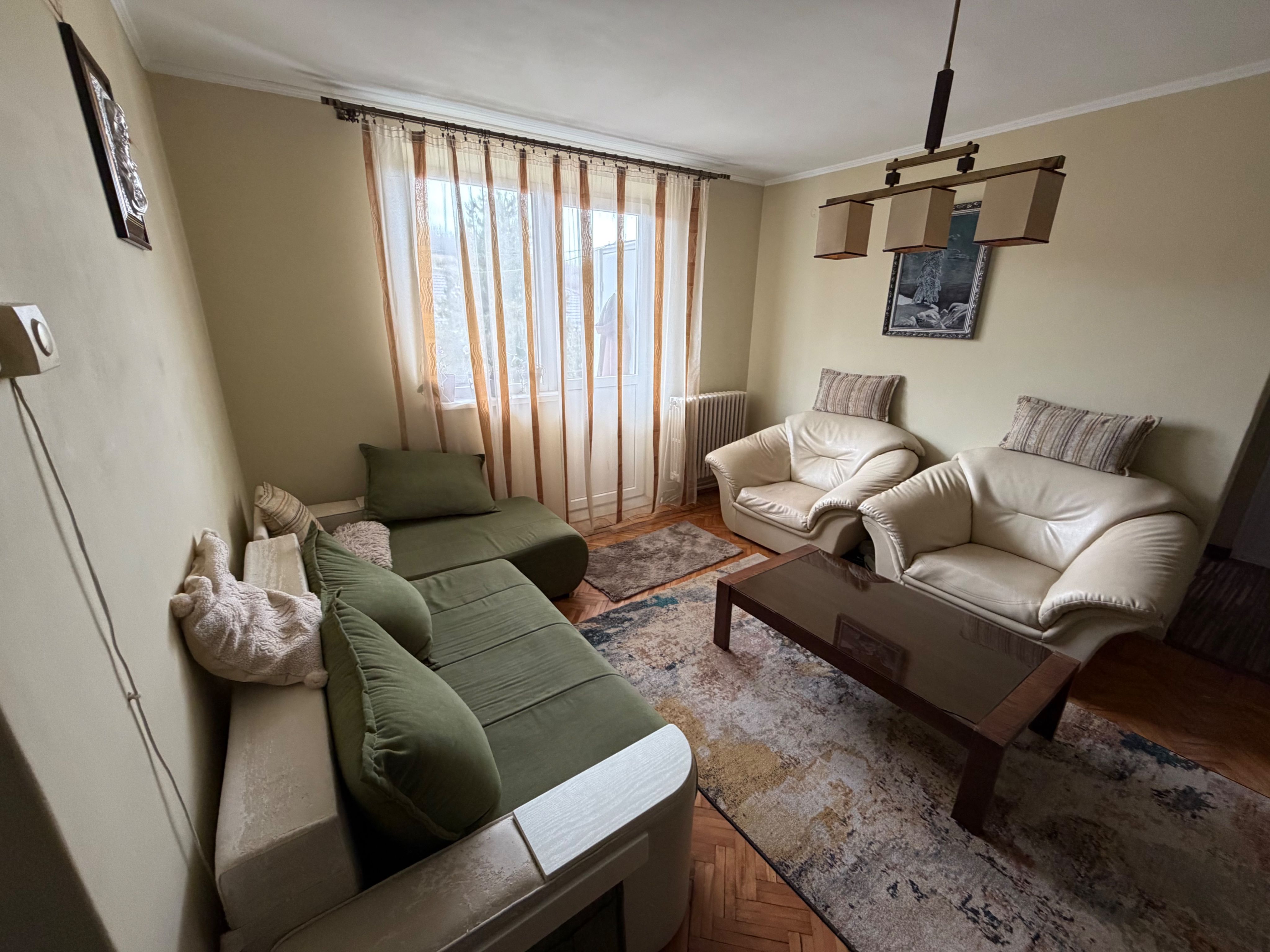 Apartament 2 camere, etaj 2 - Cugir — fotografia 8