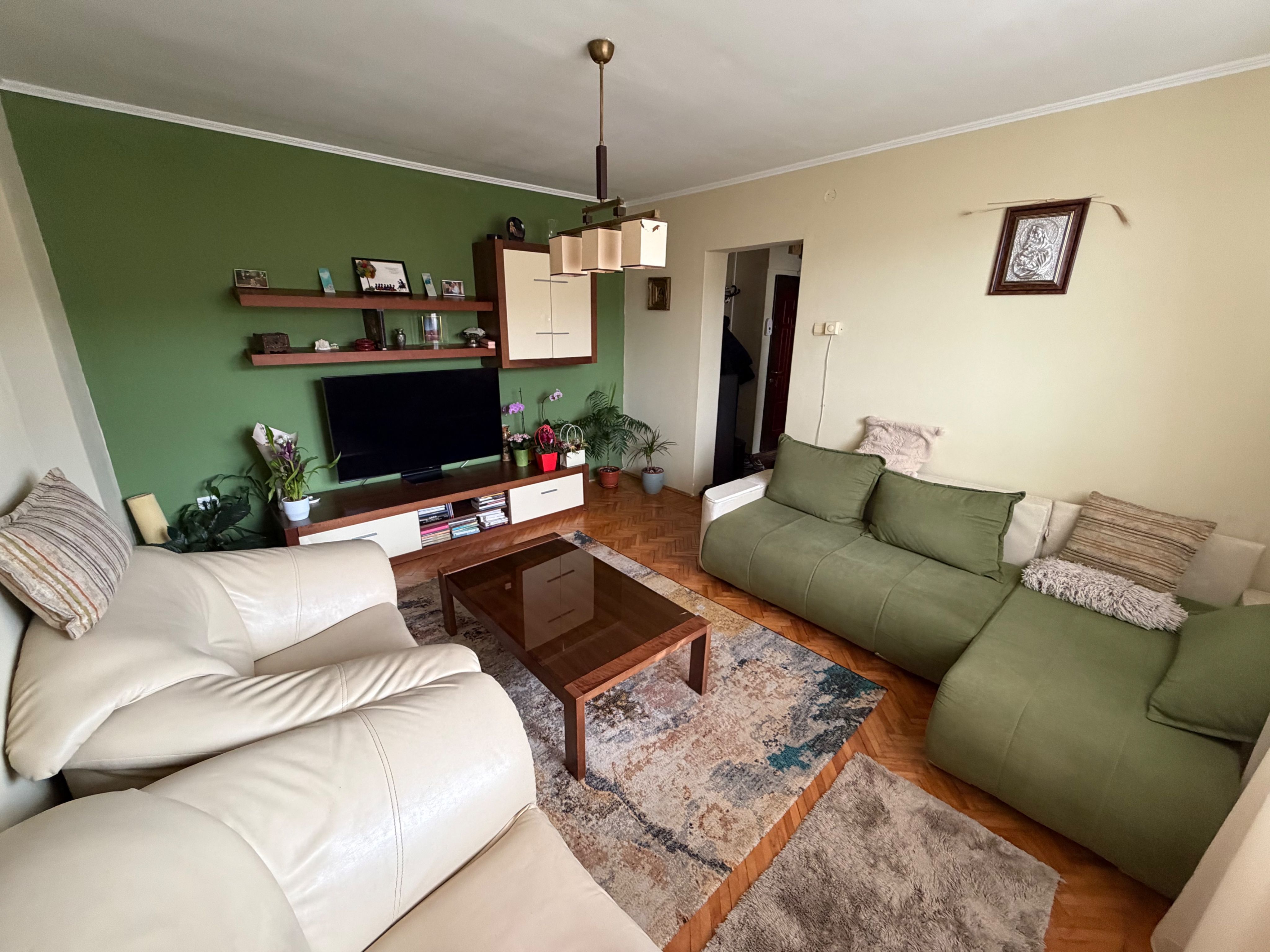 Apartament 2 camere, etaj 2 - Cugir — fotografia 9