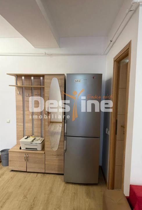 Casa cu 6 unitati, doua locuri de parcare si curte, pozitie excelenta- AFI Mall — fotografia 27