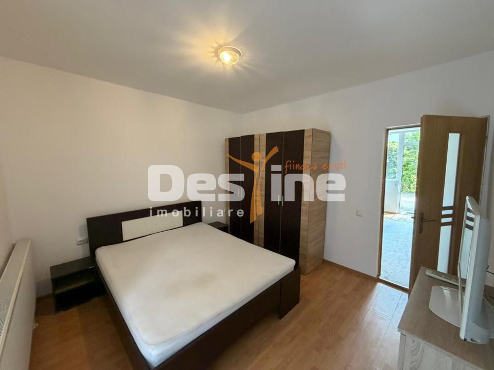Casa cu 6 unitati, doua locuri de parcare si curte, pozitie excelenta- AFI Mall — fotografia 5