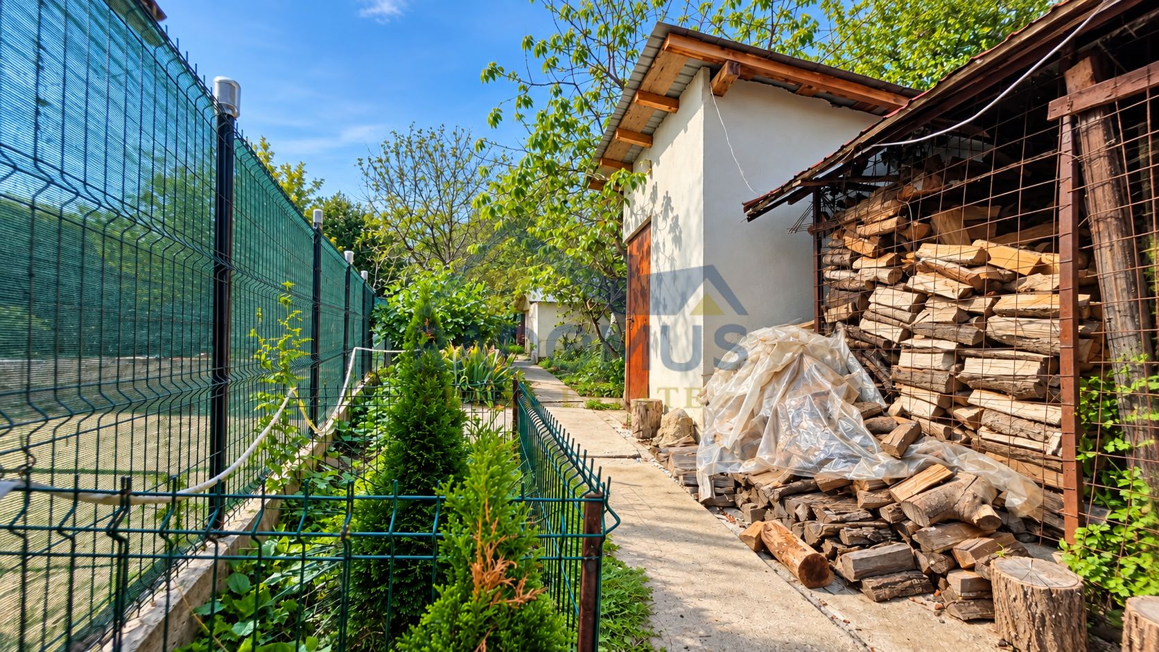 Casă cu 3 camere, anexe și livadă – Lopatnița, Șoimari — fotografia 12