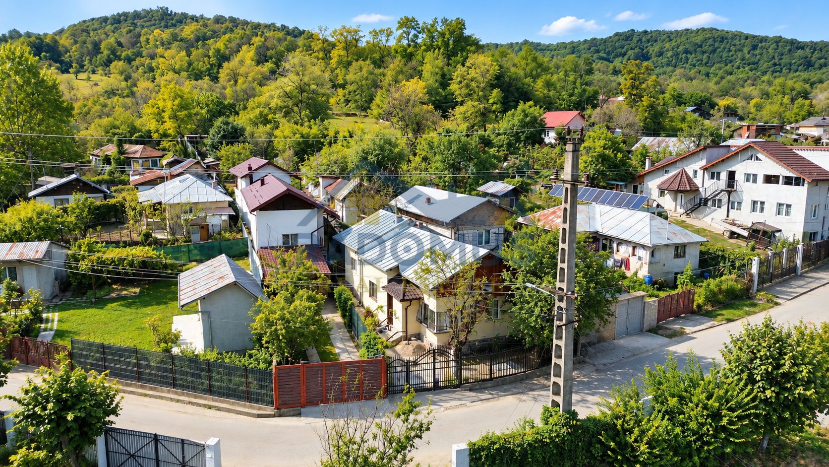 Casă cu 3 camere, anexe și livadă – Lopatnița, Șoimari — fotografia 3