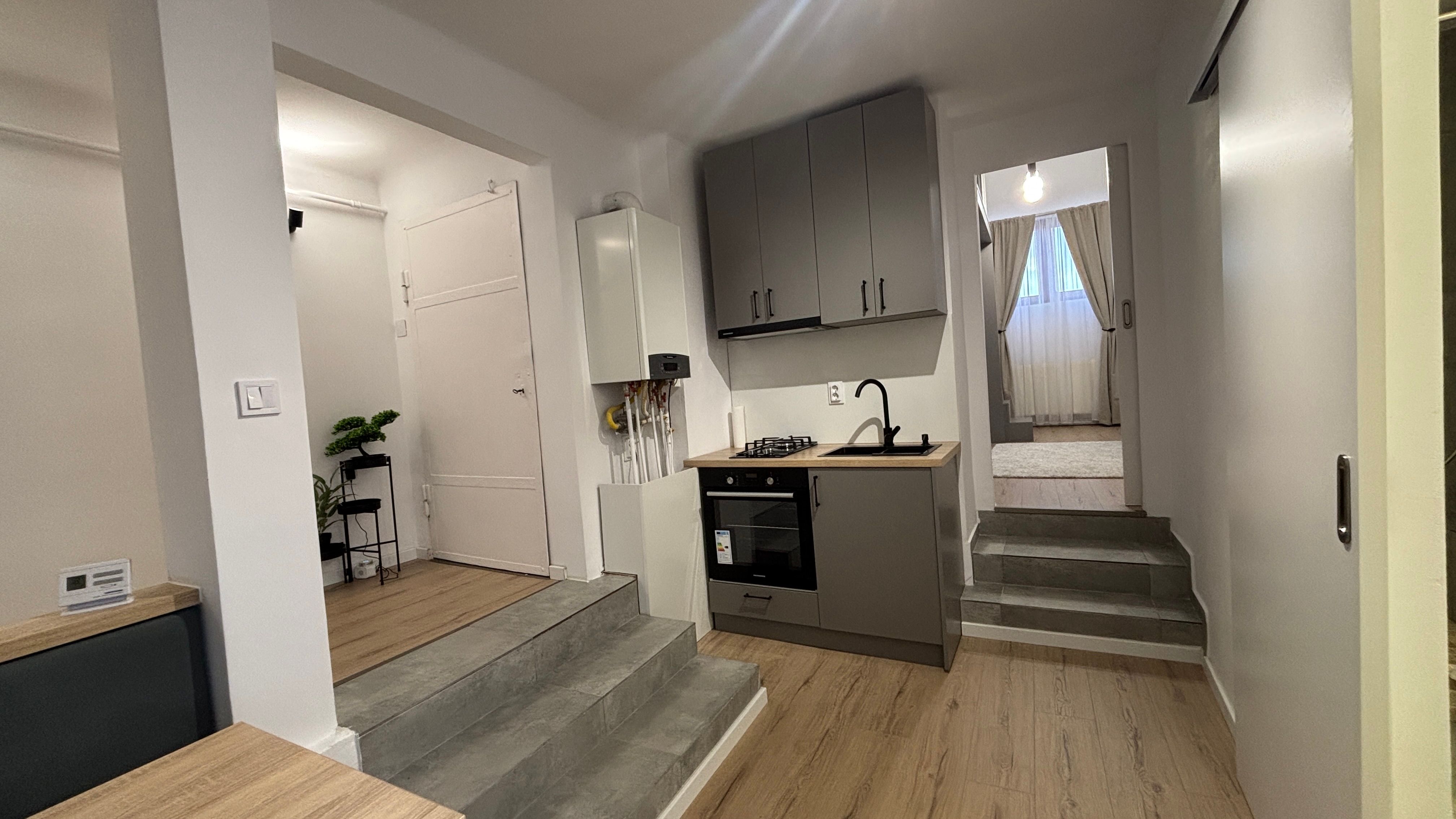 Apartament ultracentral de 41 mp utili, în imobil istoric – Str. Regel — fotografia 5