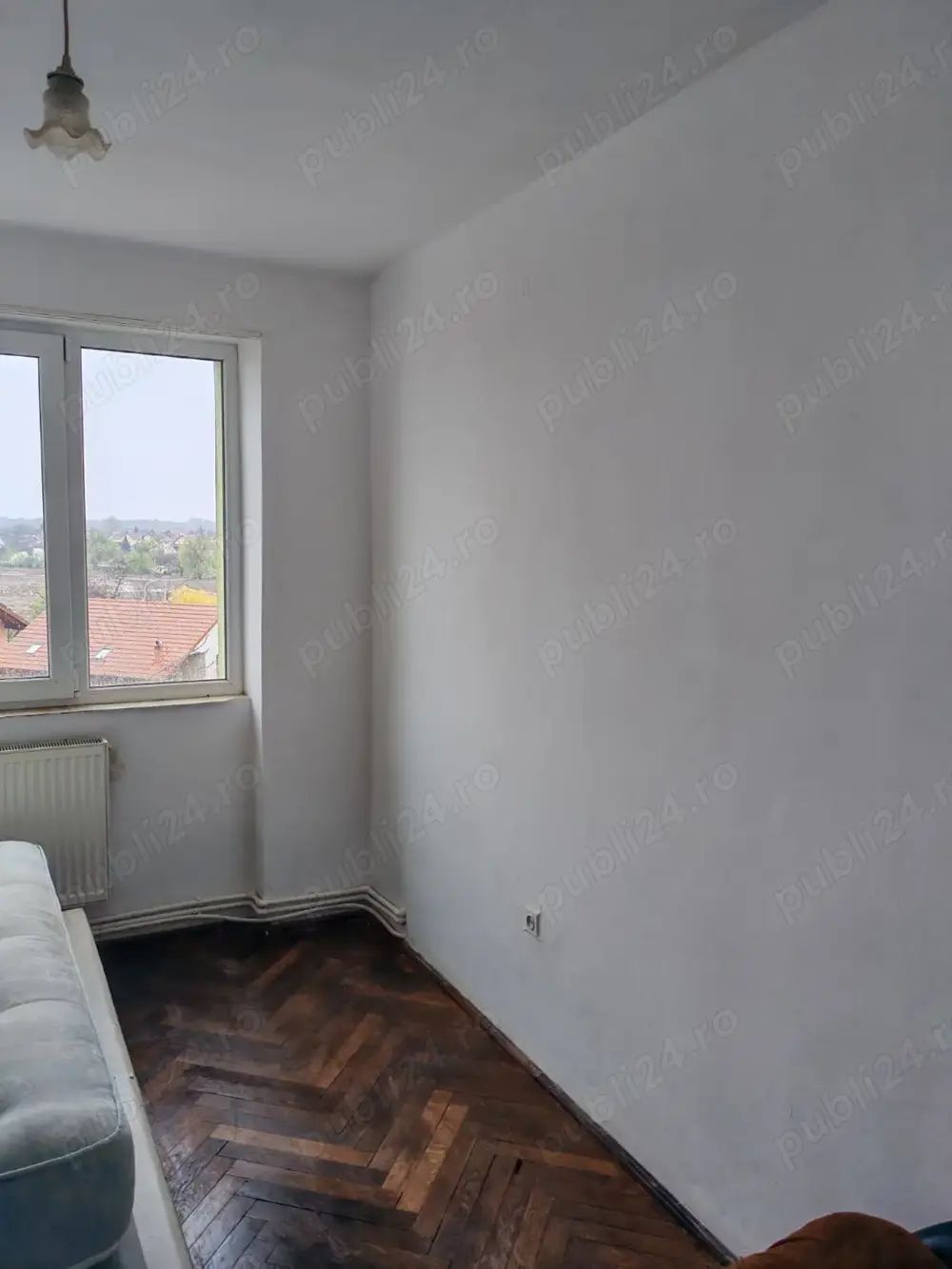 BRASADAS vinde ap cu 3 cam etaj 4/4 pe Drumul Botizului — fotografia 4