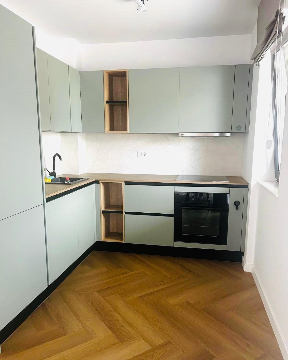 Apartament decomandat cu 3 camere | BarbuVăcărescu | Parcare subterană