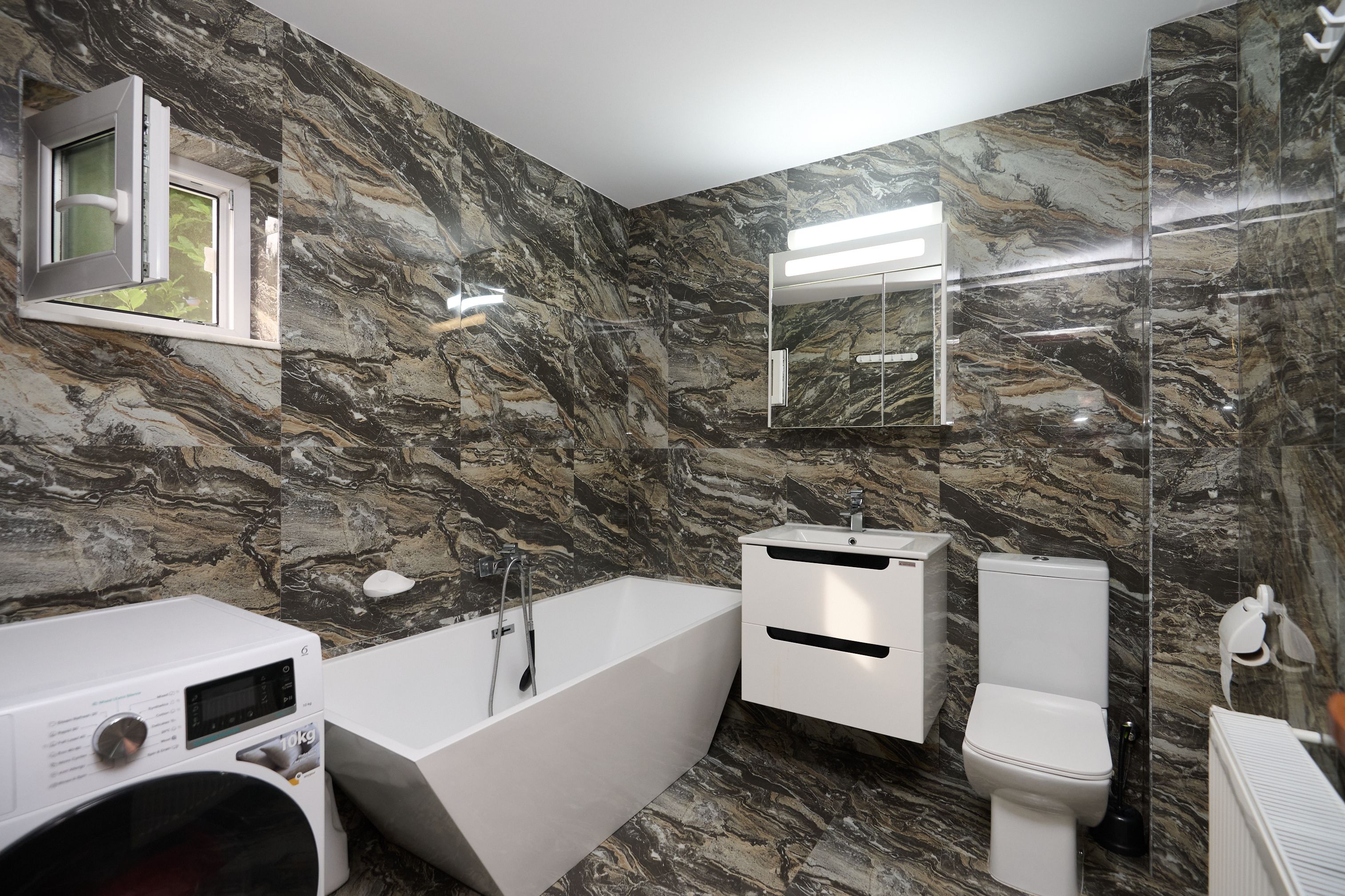 Casa P+ 1+ teren 507 mp cu vecin padurea Pitesti — fotografia 19
