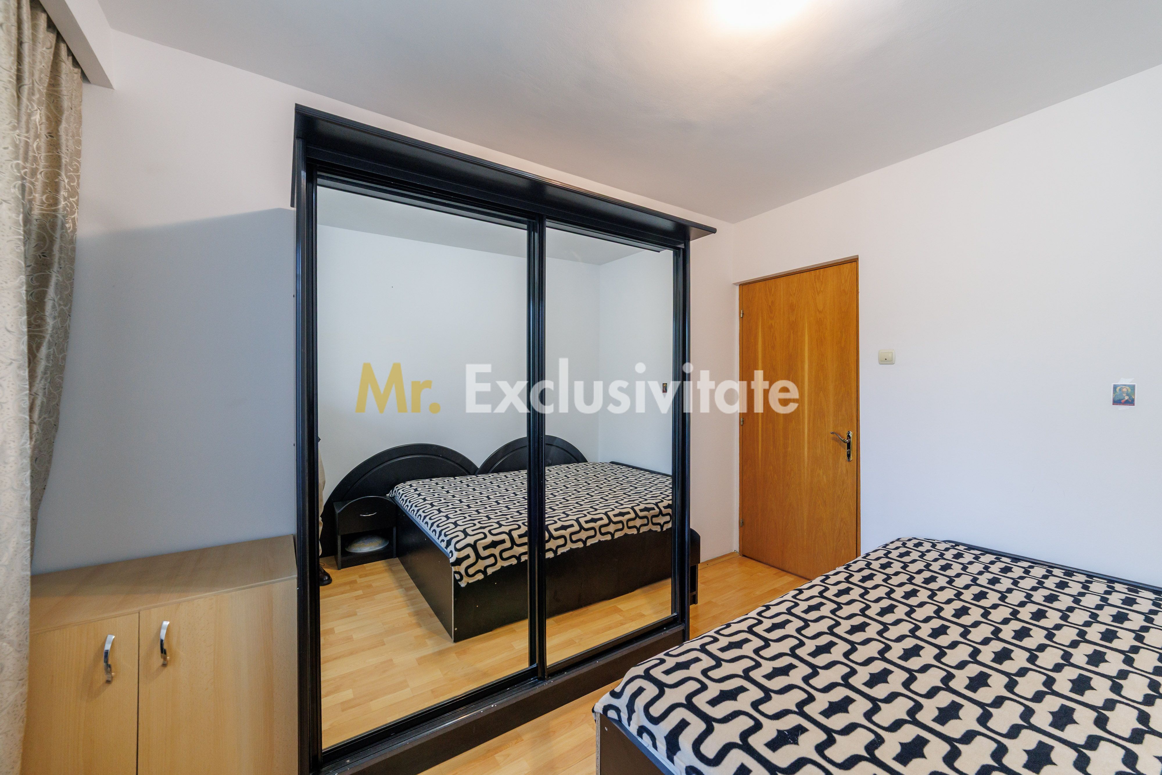 APARTAMENT 3 CAMERE DE INCHIRIAT – ETAJ 2 | DECOMANDAT |  POPA SAPCA — fotografia 4