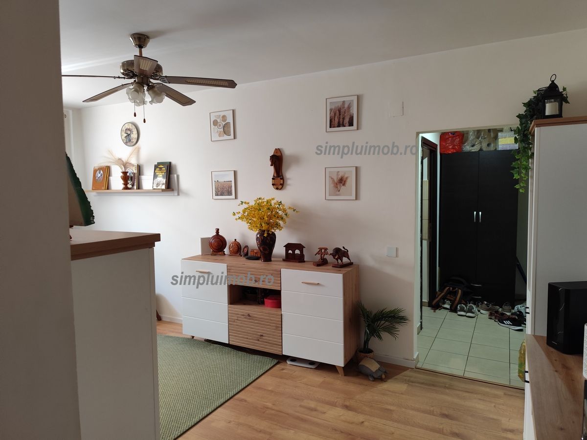 3 Camere Metrou 1 Decembrie — fotografia 4