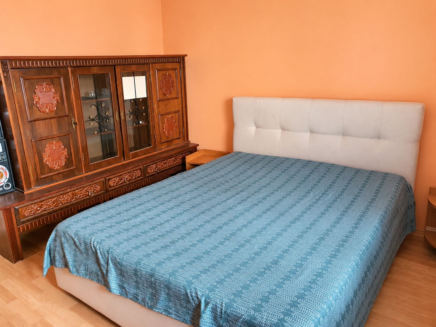 Apartament cu 3 camere decomandate, centrală proprie și logie | — fotografia 4