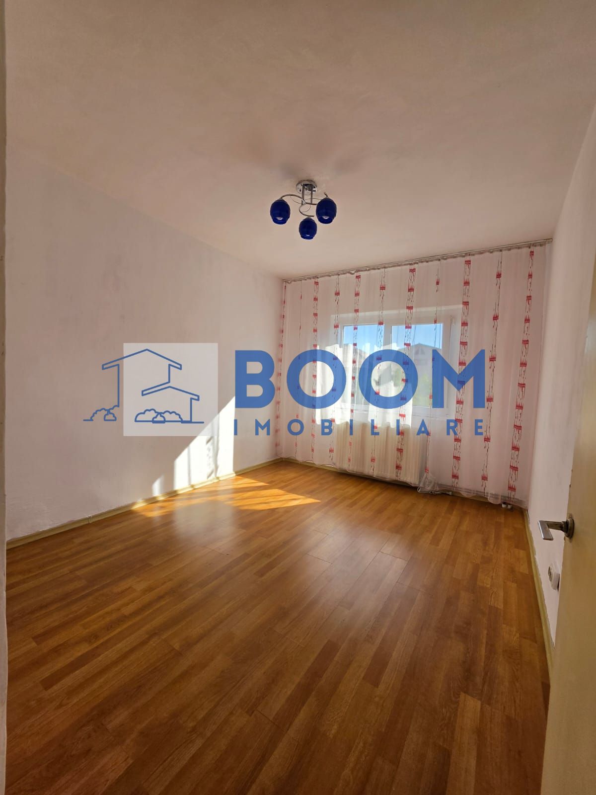 Apartament 3 camere Nord | Centrala proprie | 2 balcoane | I-01 — fotografia 2