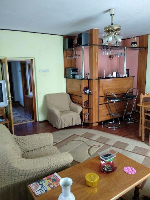 Casa, 3 dormitoare si living, de vînzare în Copou, an constr.2004 — fotografia 3