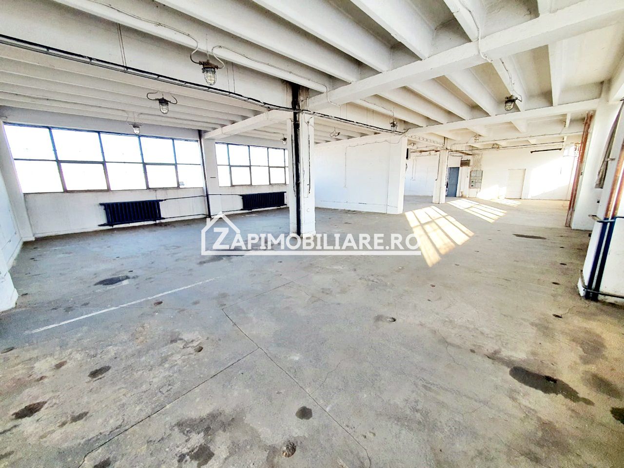 Birouri de 15mp.spatiu 288mp.depozit 280mp.hală 2.000 mp. — fotografia 4