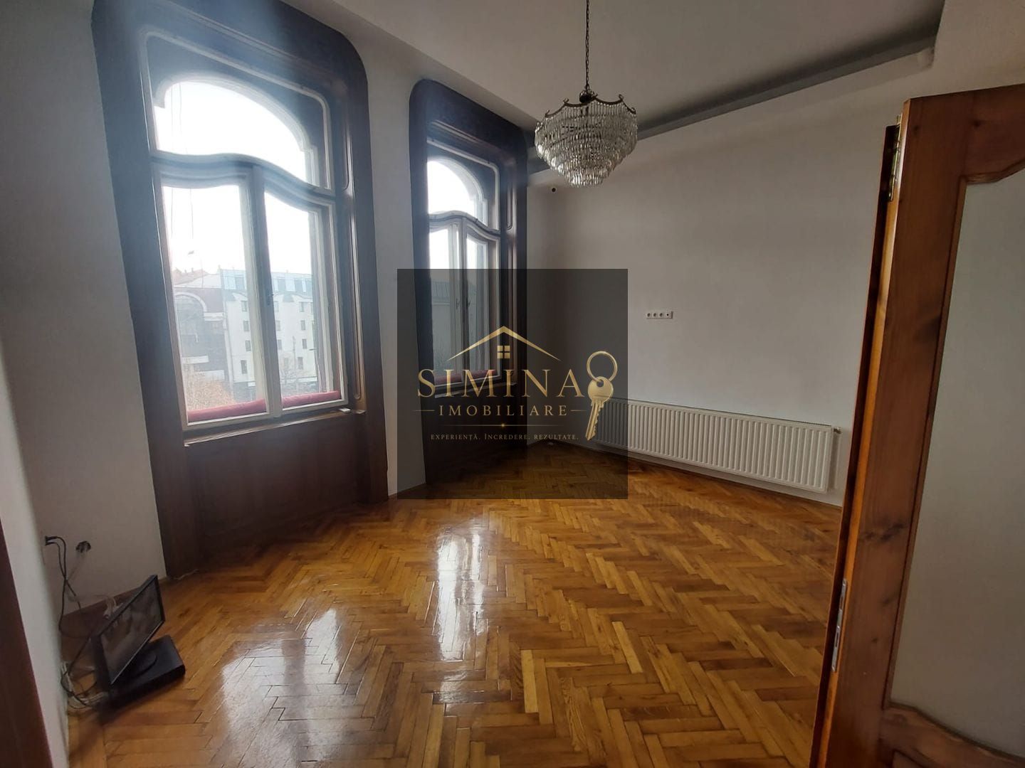 Apartament / Spațiu De Birouri, De Inchiriat, Ultracentral — fotografia 3