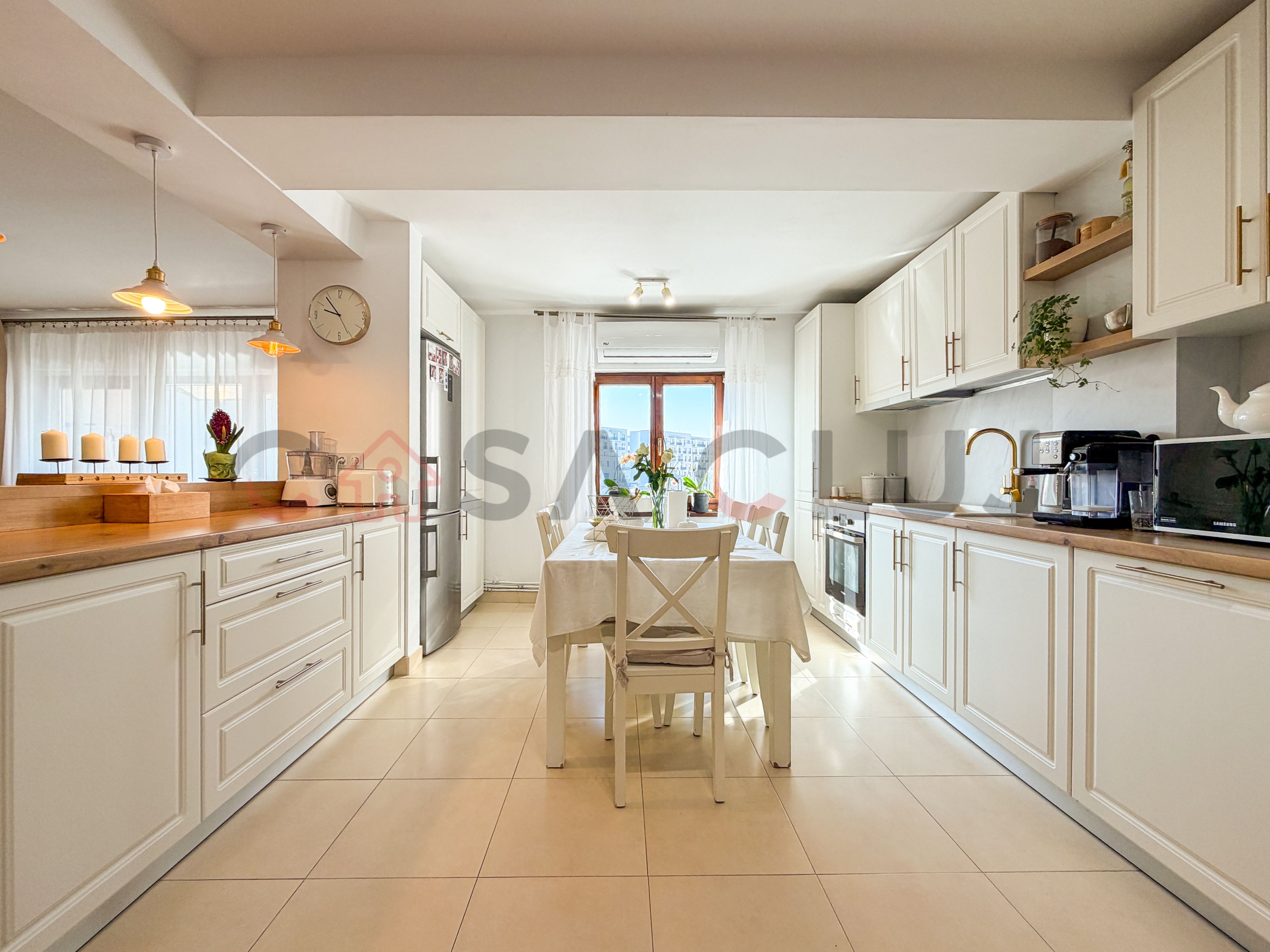 4 camere zona semicentrala, etaj intermediar, 100 mp utili! — fotografia 4