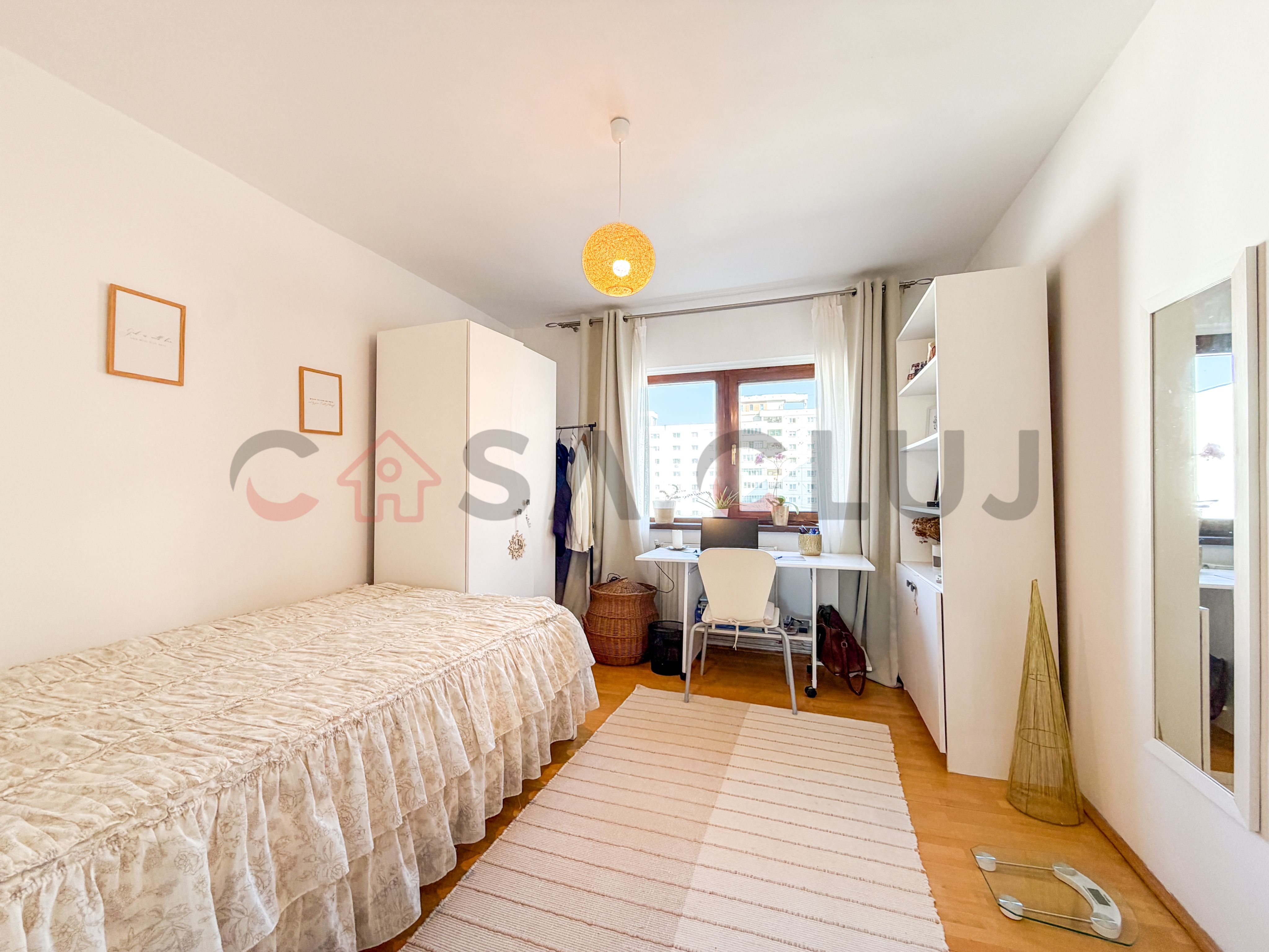4 camere zona semicentrala, etaj intermediar, 100 mp utili! — fotografia 7