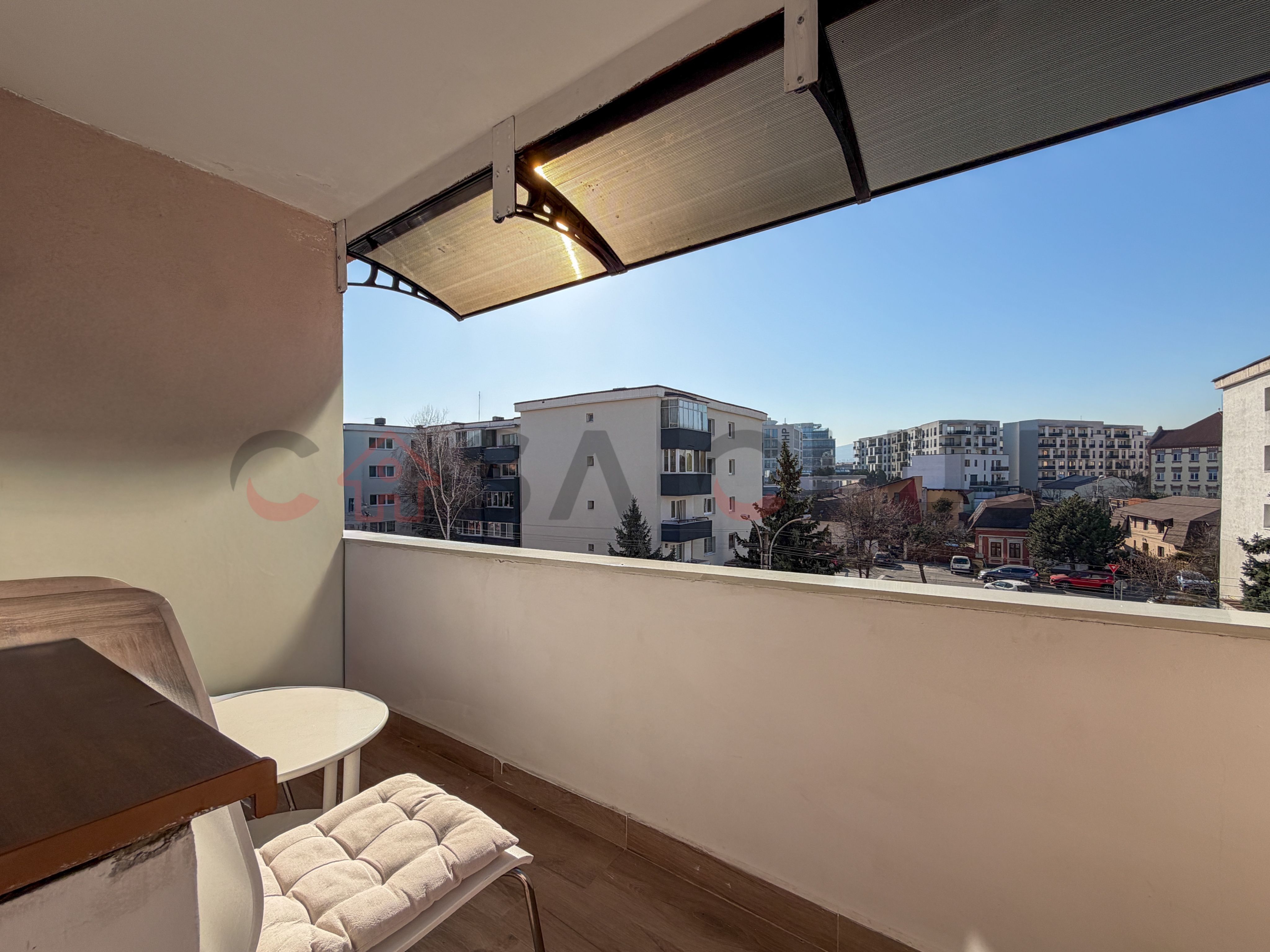 4 camere zona semicentrala, etaj intermediar, 100 mp utili! — fotografia 8