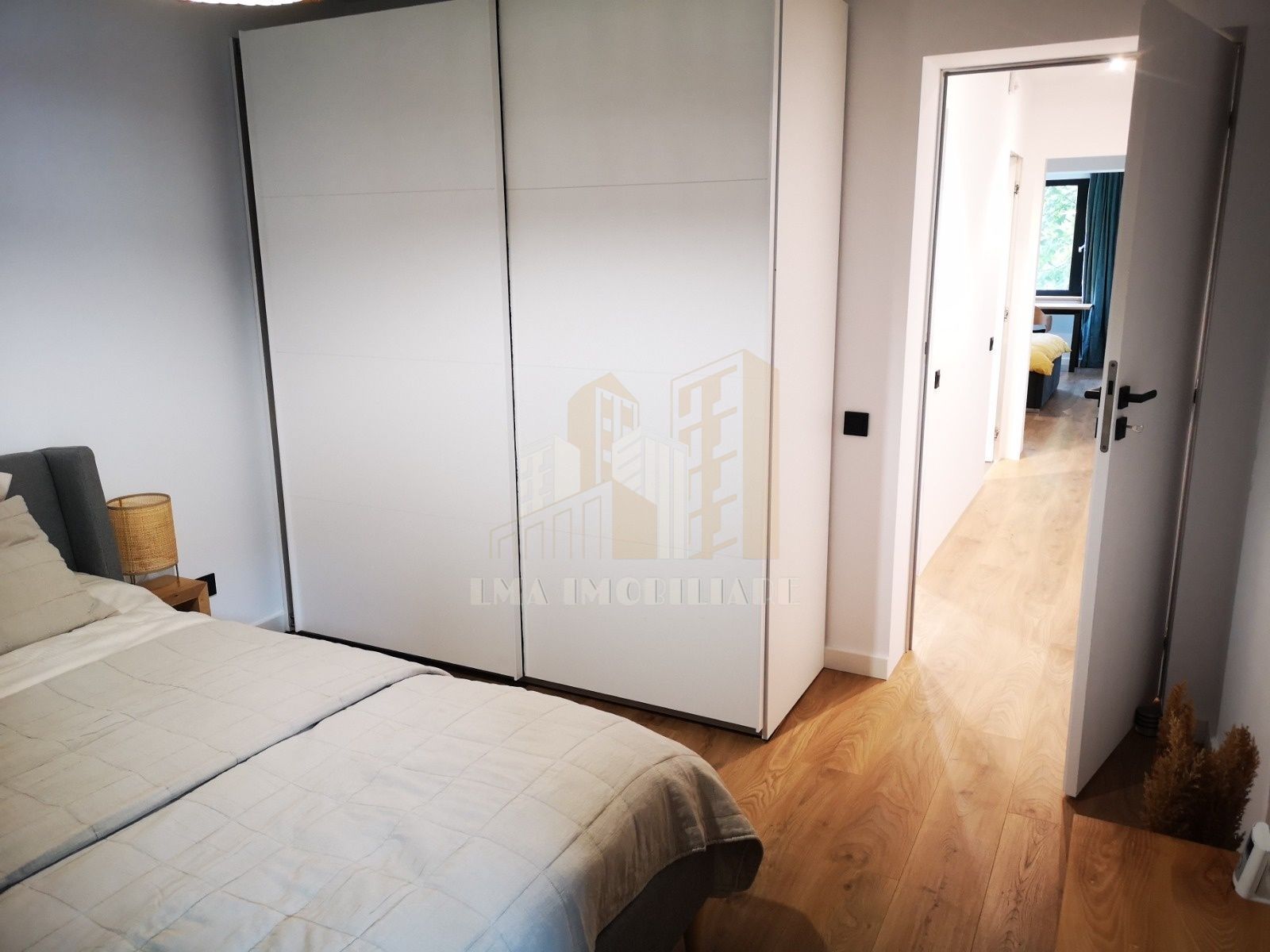 Apartament 3 camere ultracentral Brasov vedere panoramica — fotografia 7