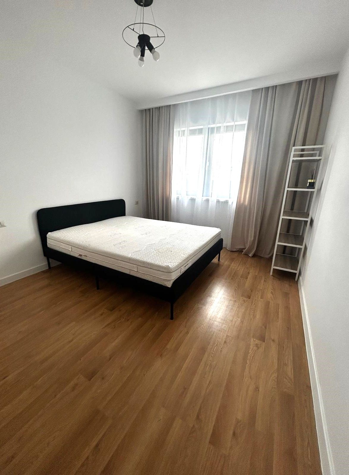 Casă de închiriat | 5 camere | Curte de 400 mp | Corbeanca — fotografia 10