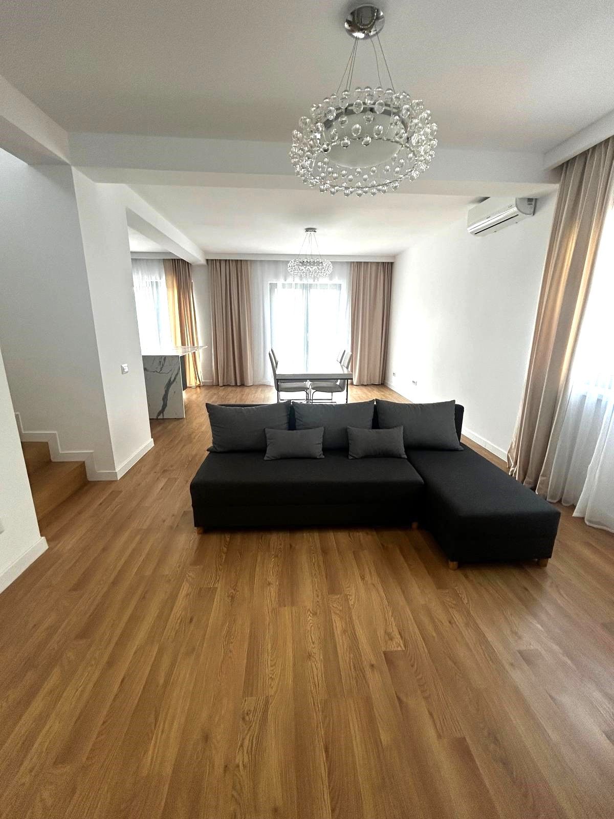 Casă de închiriat | 5 camere | Curte de 400 mp | Corbeanca — fotografia 4