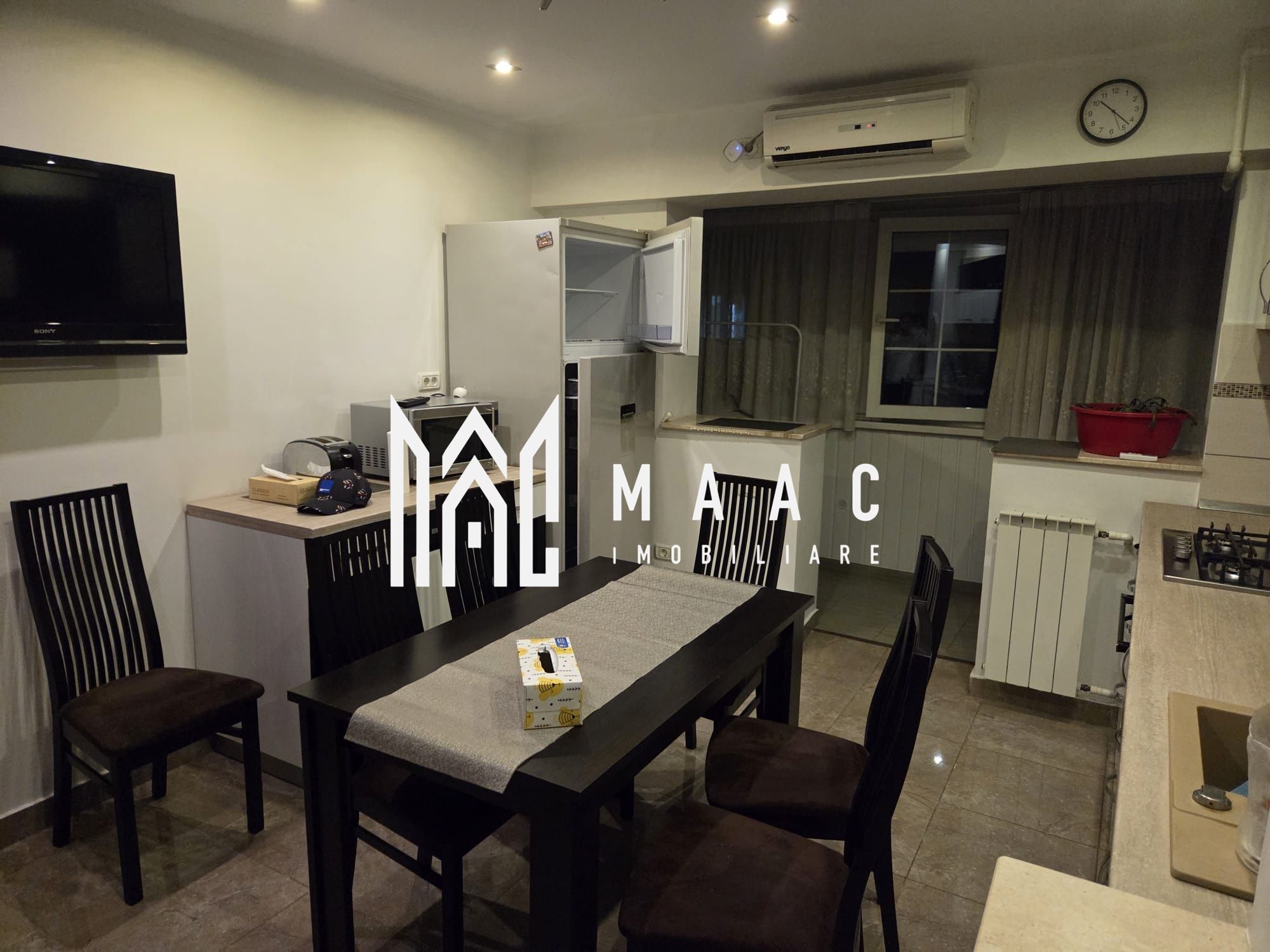 Apartament 2 camere decomandat | Central, Râmnicu Vâlcea | 50 mp, renovat — fotografia 2