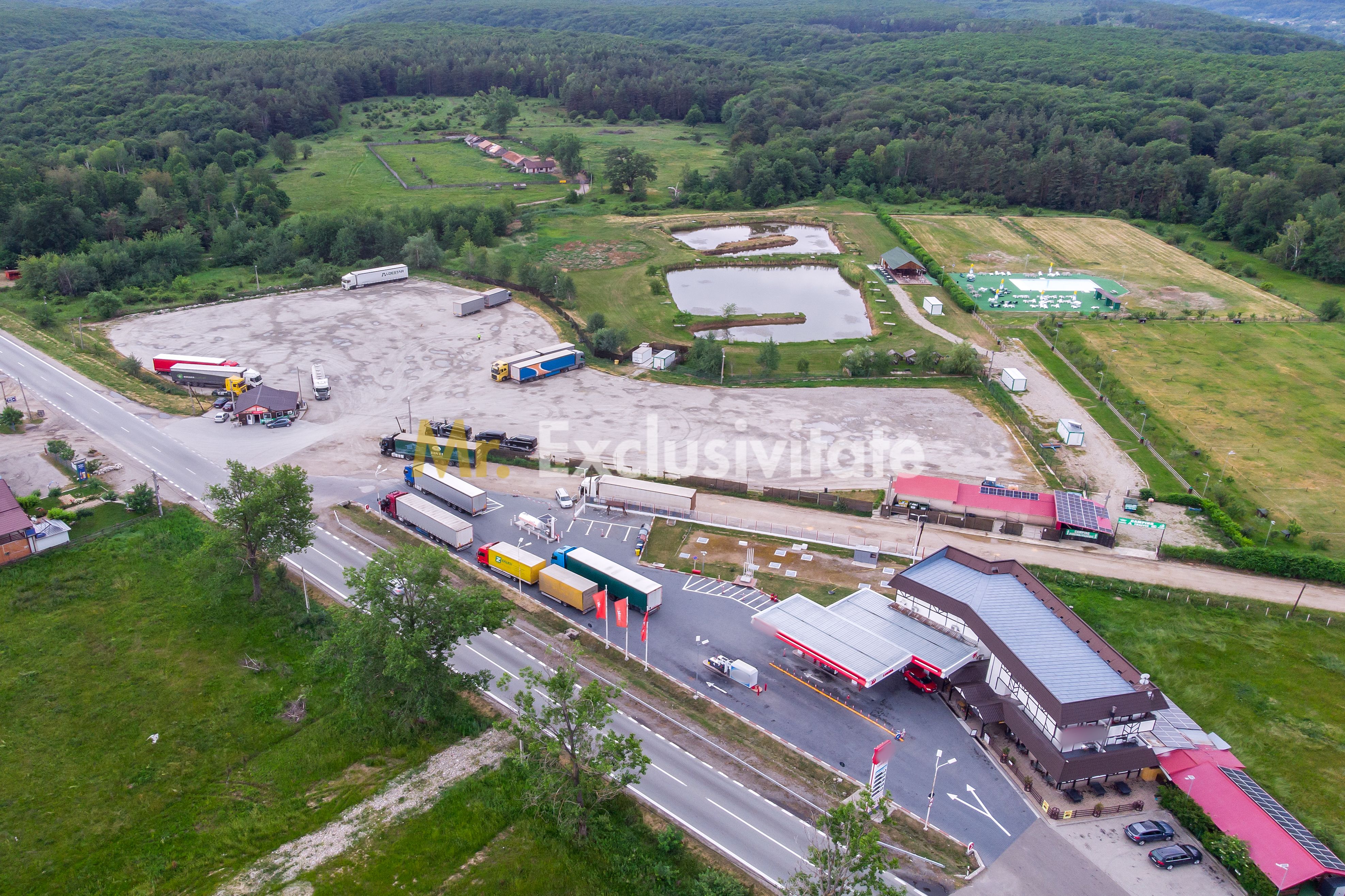 Complex multifunctional operational - Cu multiple surse de venit — fotografia 3