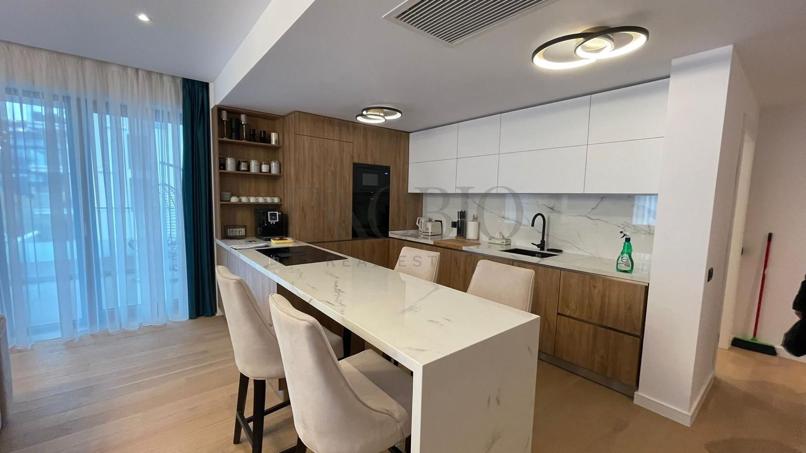 Apartament 4 Camere | One Herastrau Towers ( + TVA)