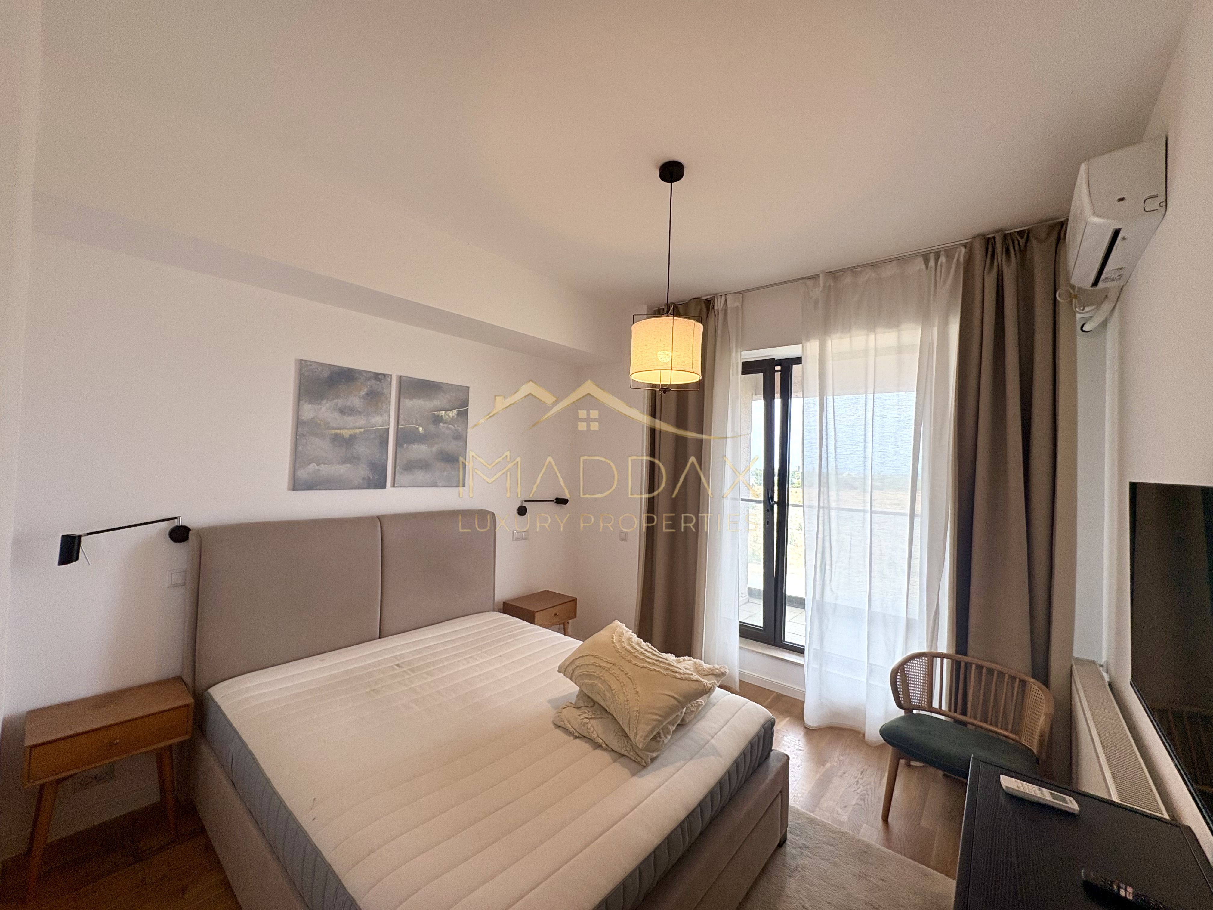 APARTAMENT de LUX cu 3 CAMERE cu Terasa si loc de parcare — fotografia 11