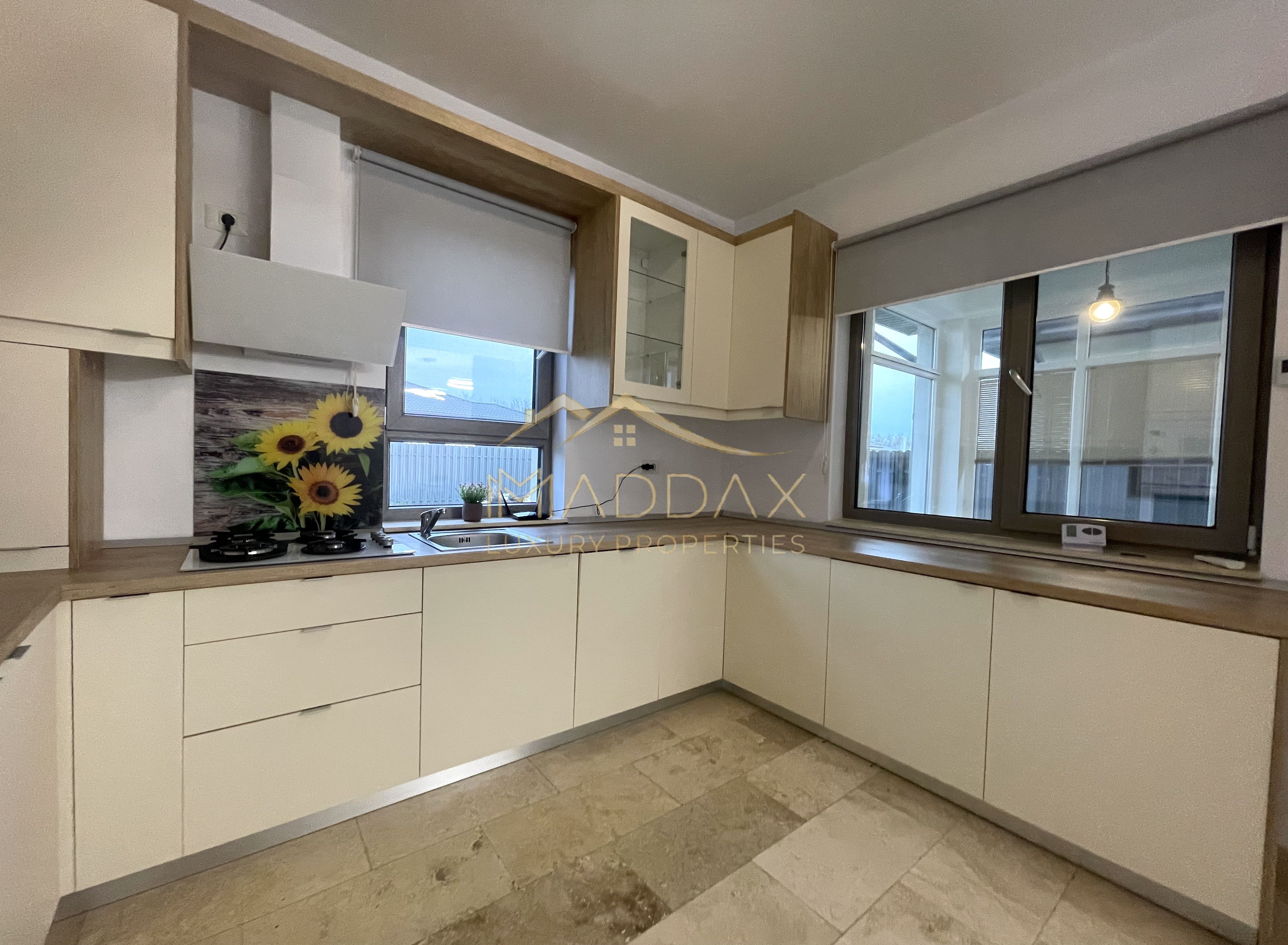 Vila moderna***4 camere***cu gradina//Cartier rezidential Corbeanca — fotografia 5