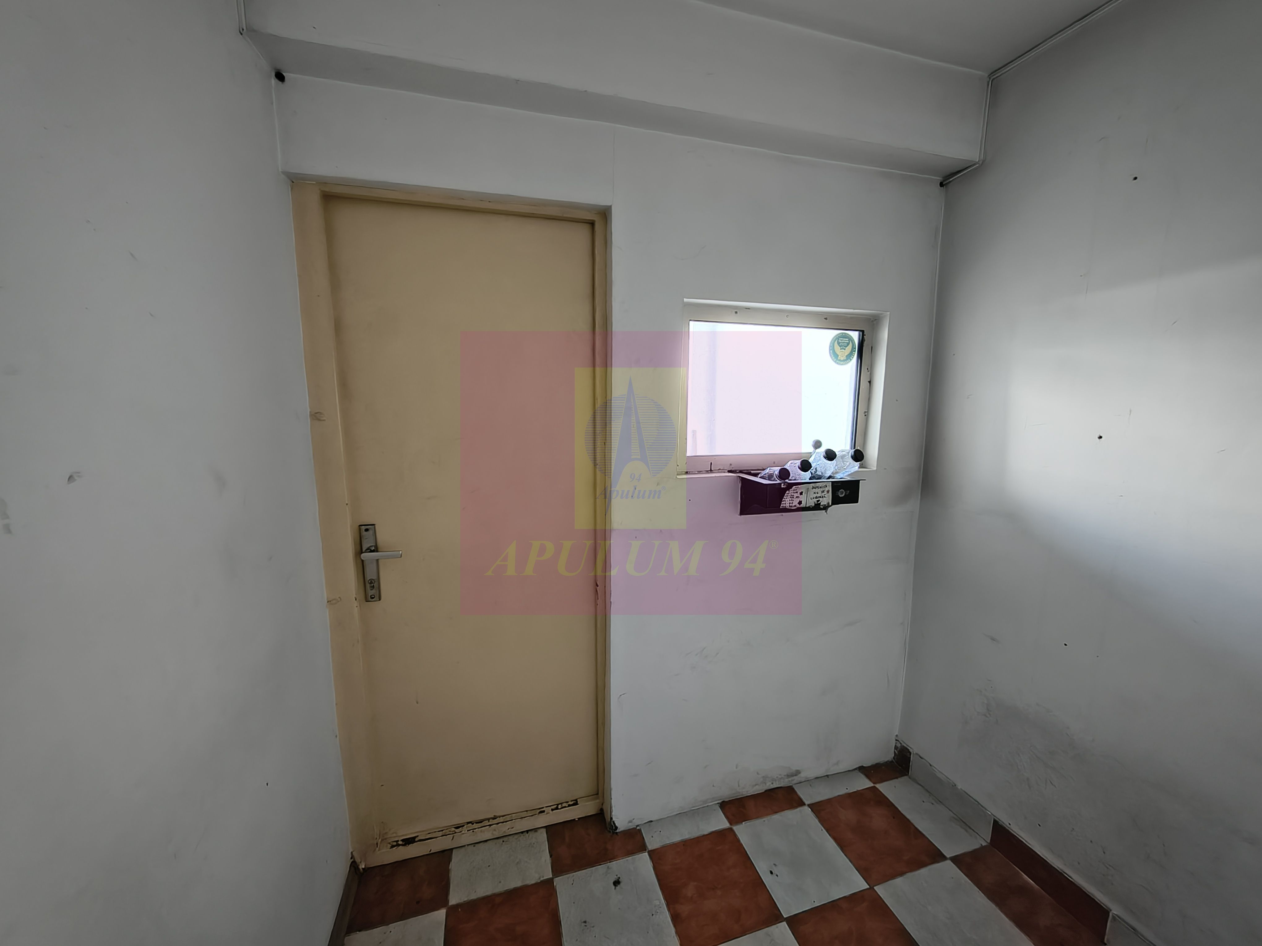 Spațiu aproape de București - Localitatea 1 Decembrie — fotografia 4
