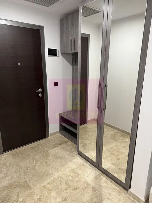 Apartament modern cu 3 camere | 2 terase | Parcare subterană — fotografia 2