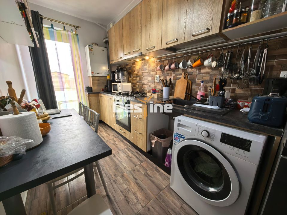 Apartament 2 camere decomandat 49 mp + balcon — fotografia 5