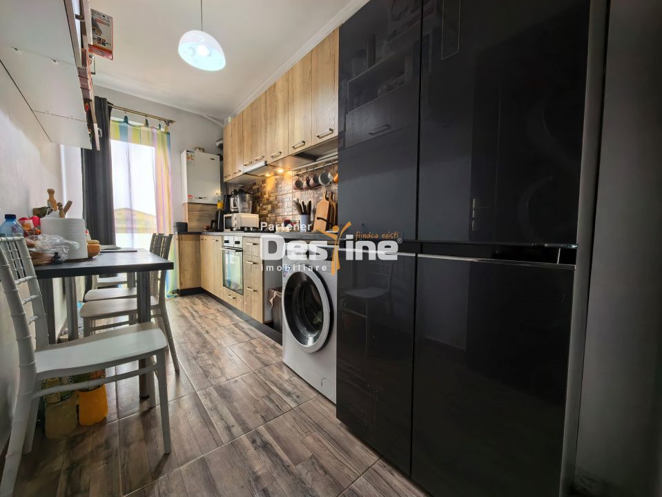 Apartament 2 camere decomandat 49 mp + balcon — fotografia 6
