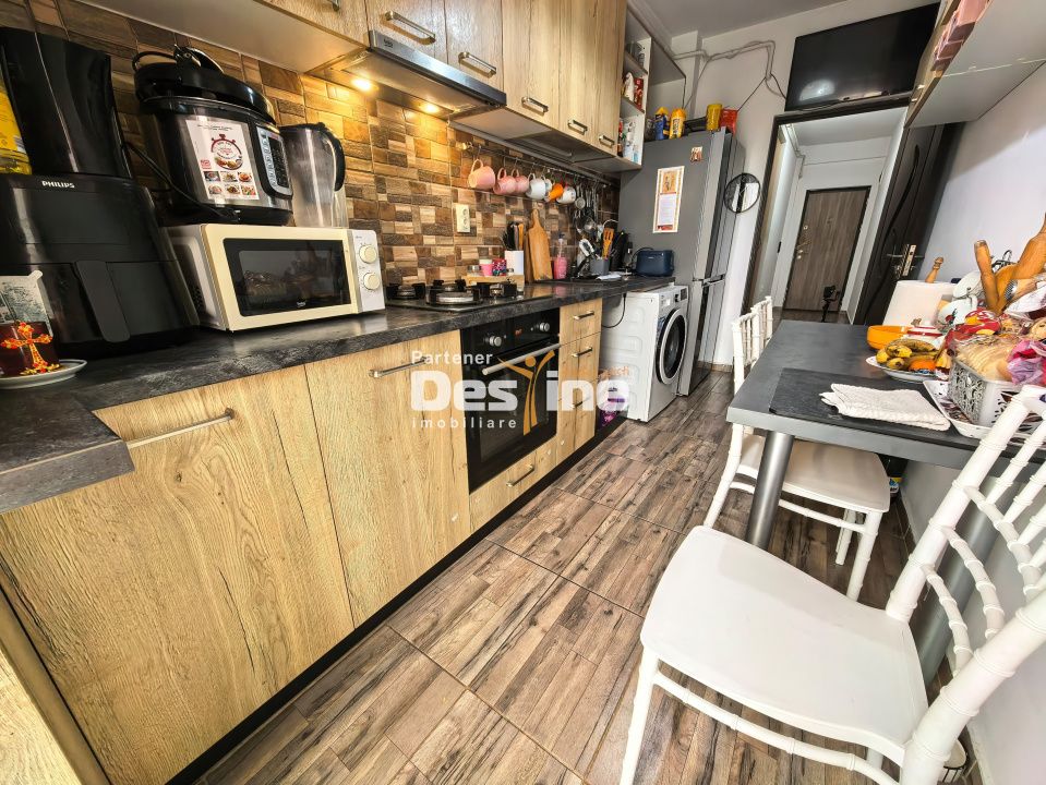 Apartament 2 camere decomandat 49 mp + balcon — fotografia 7