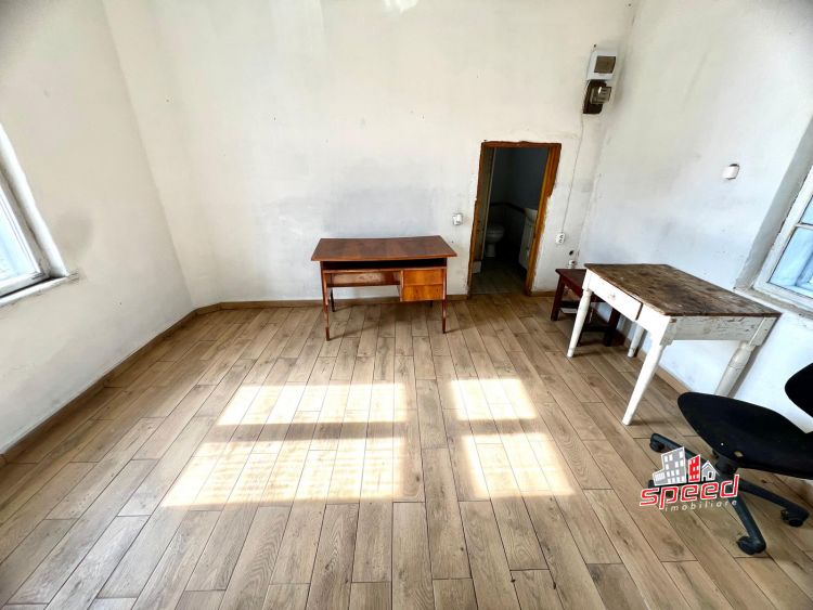 De vânzare casă curte comună în Tg Mureș -Semicentral