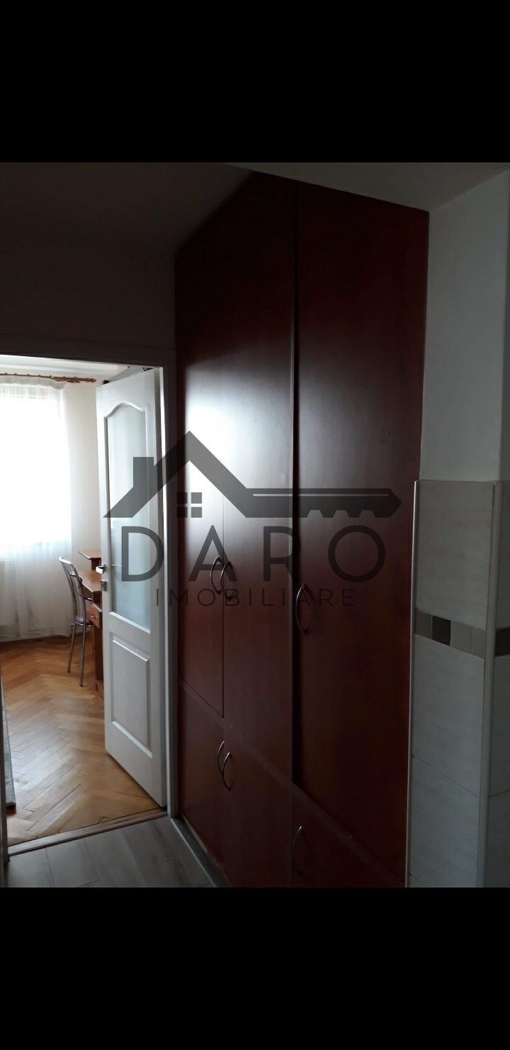 Apartament 2 camere  de inchiriat conf 1  strada Parangului — fotografia 7