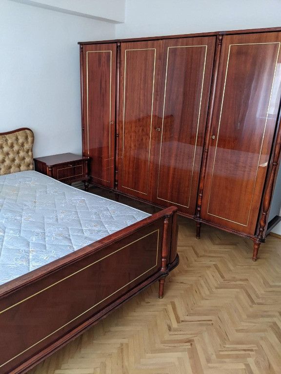 Apartament 4 camere mobilat Soarelui — fotografia 3