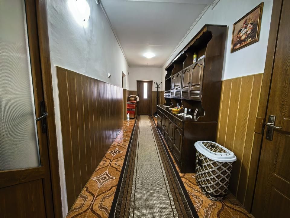Casă 4 camere 90 mp mobilată + beci, anexe și 720 mp curte — fotografia 16