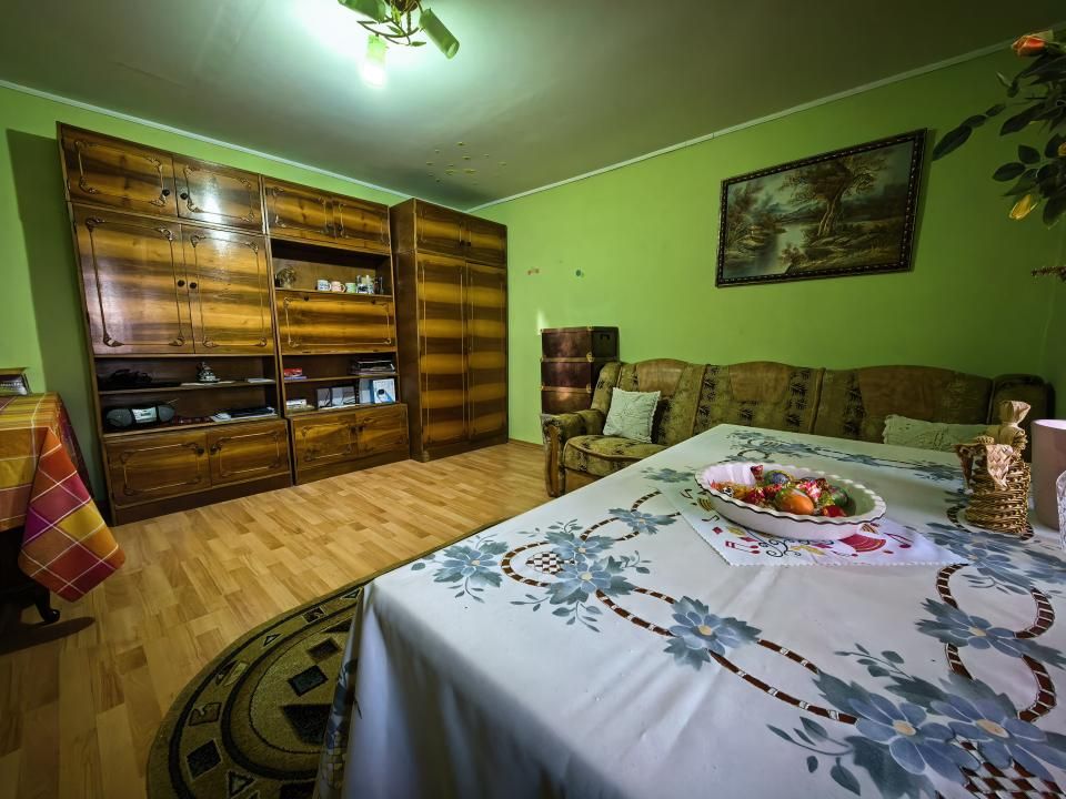 Casă 4 camere 90 mp mobilată + beci, anexe și 720 mp curte — fotografia 7