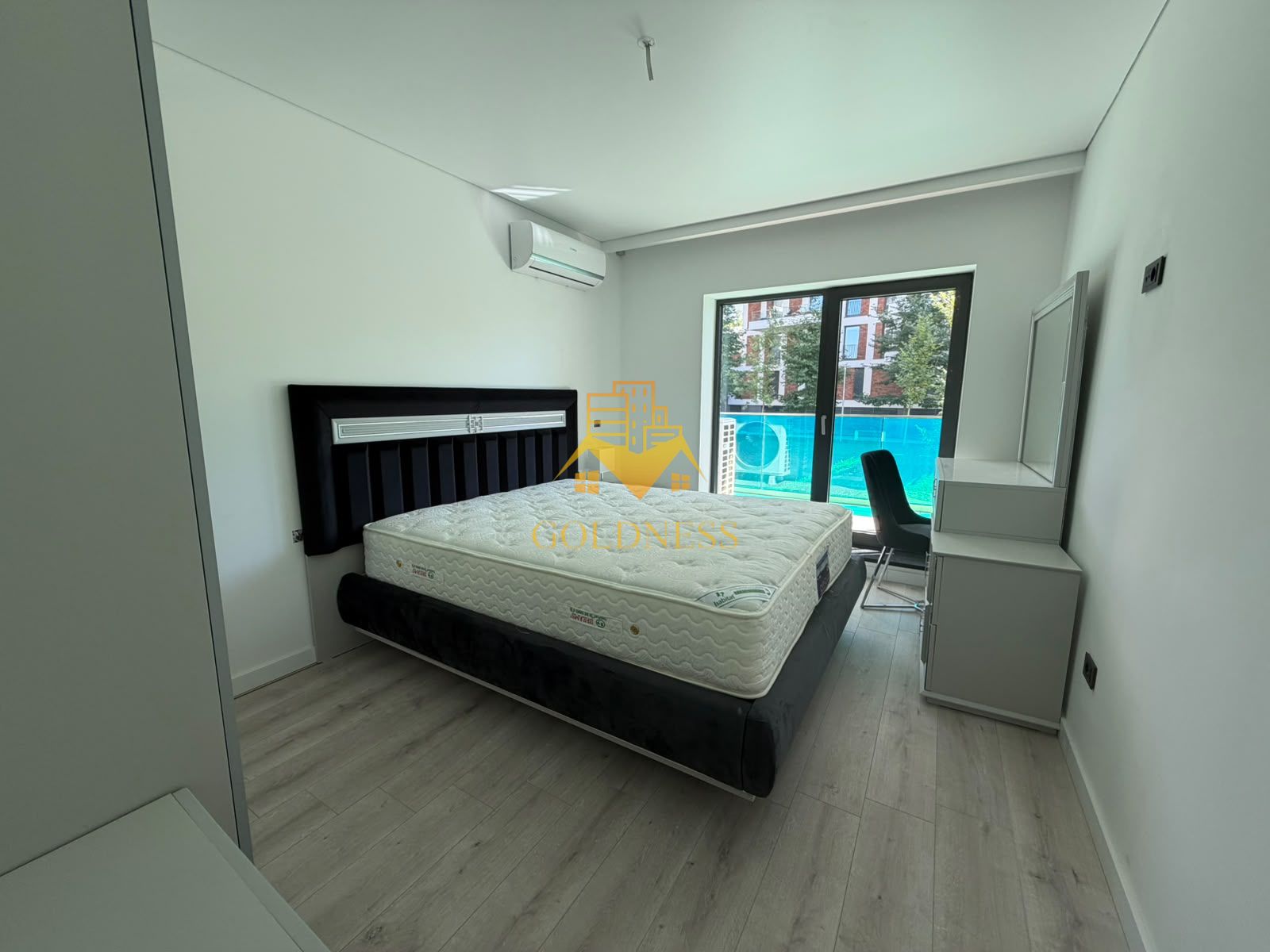 4 Camere, Parcare, Modern, Frunzisului, UMF. UTCN, Observatorului,AC — fotografia 3