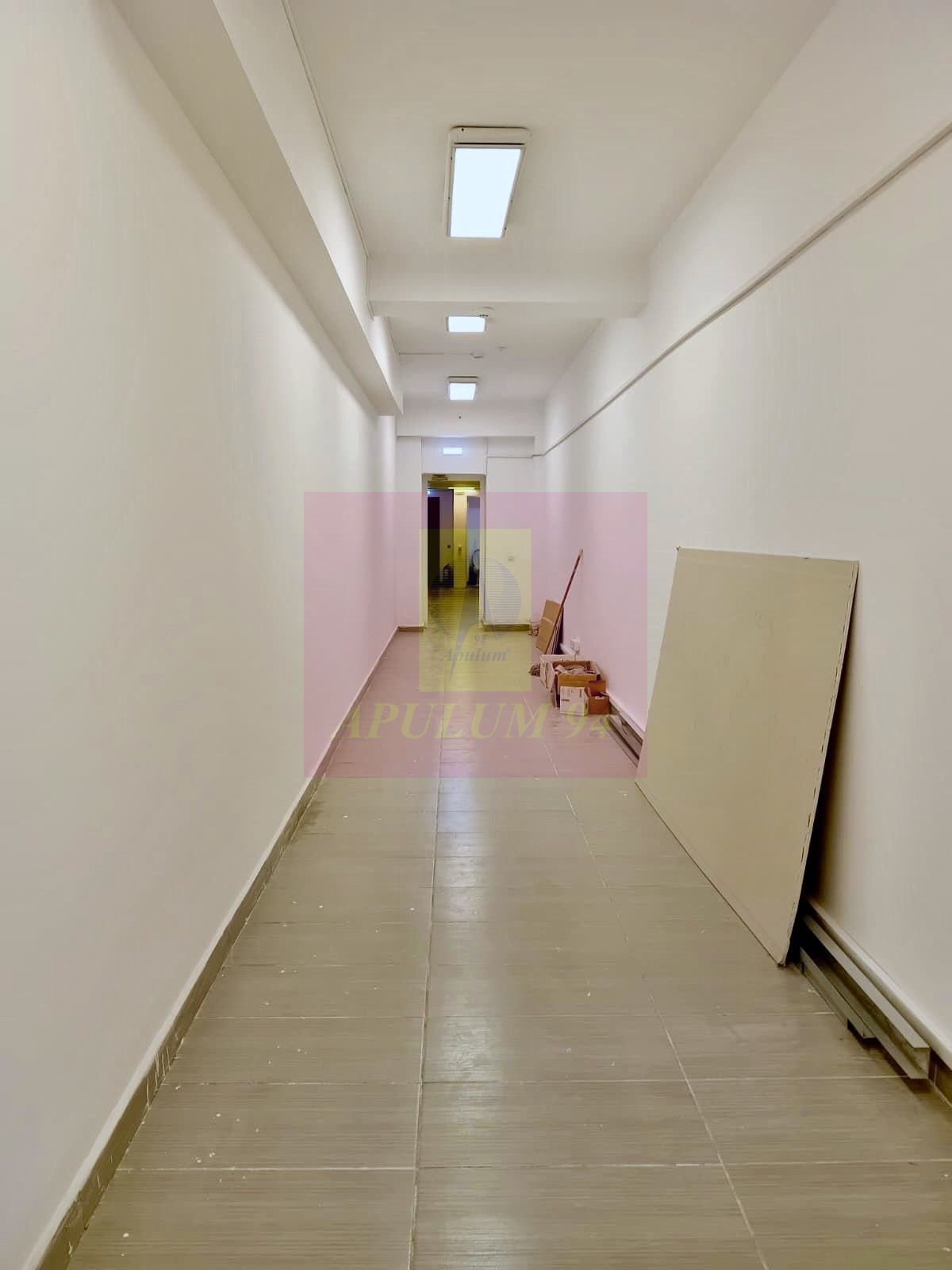 Spațiu 106 mp | Intrare Separată + Toate Utilitățile Incluse — fotografia 3