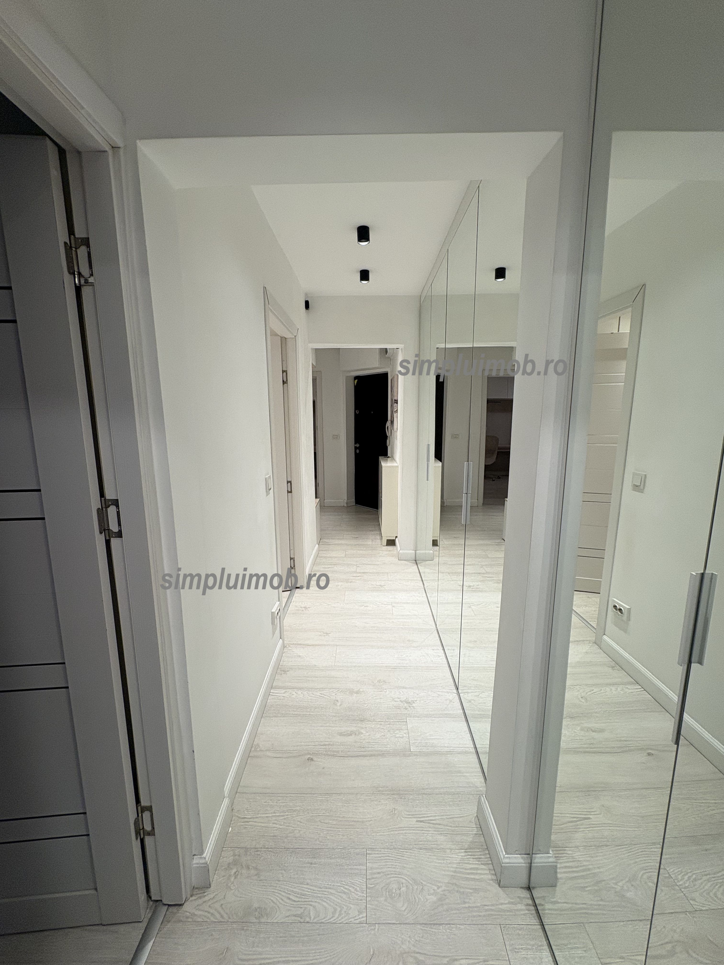 Ocazie 3 Camere Renovat Zona 1 Decembrie 60mp